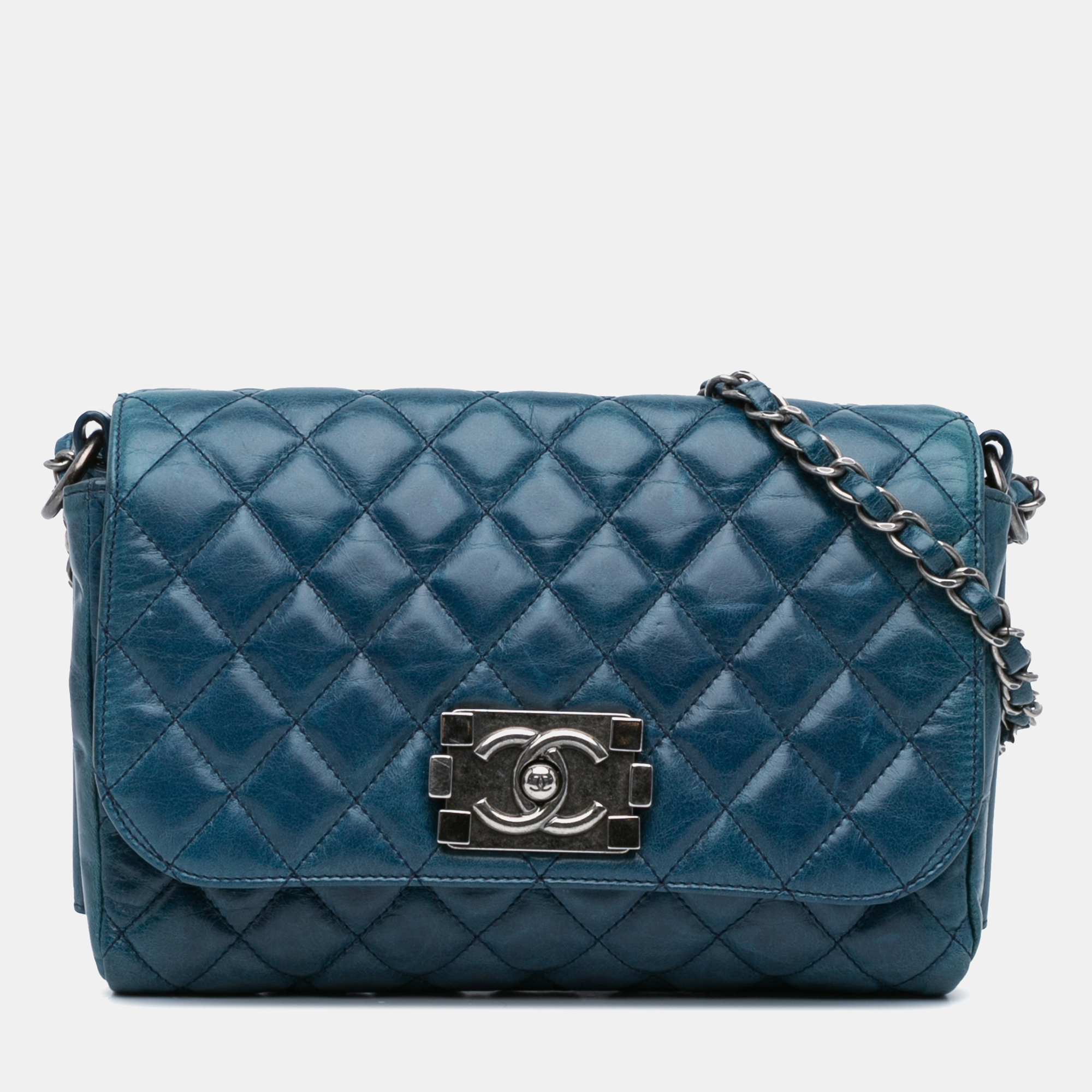 

Chanel Blue Glazed Calfskin Soft Boy Flap