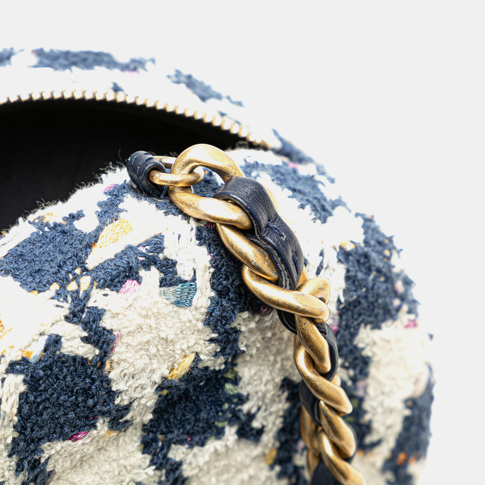 Chanel Blue White Tweed 19 Round Clutch with Chain 