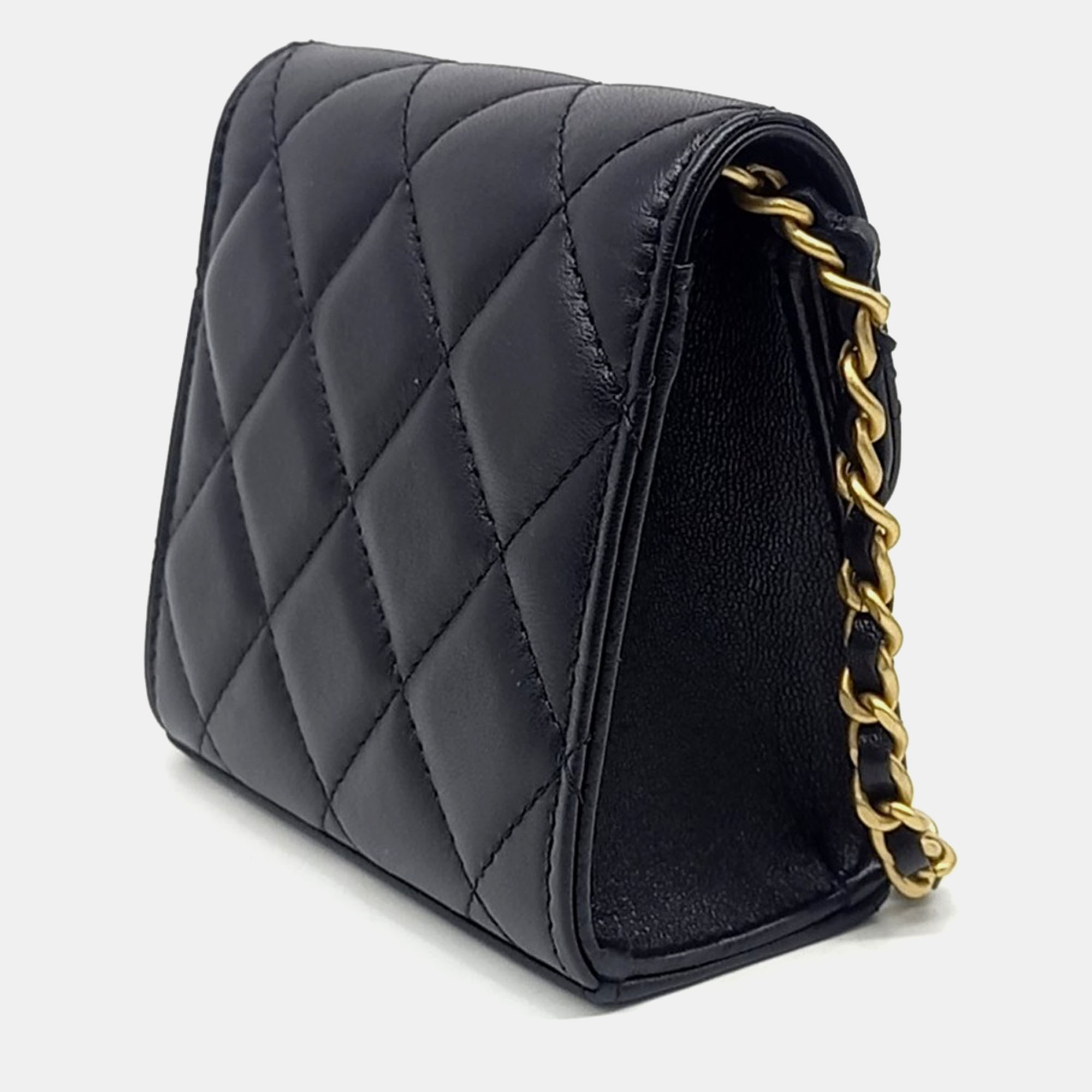 Chanel Black Leather mini heart chain Crossbody bag 