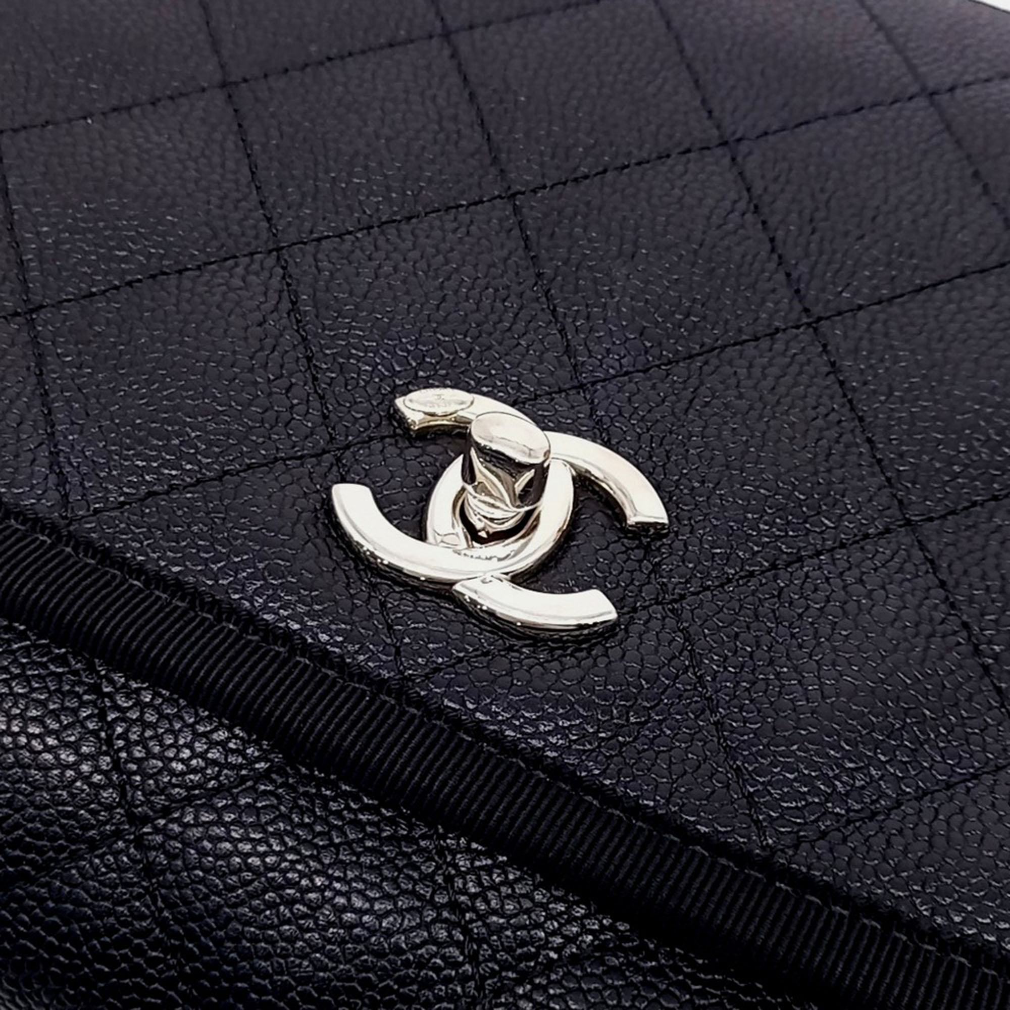 Chanel Black Leather tote bag 