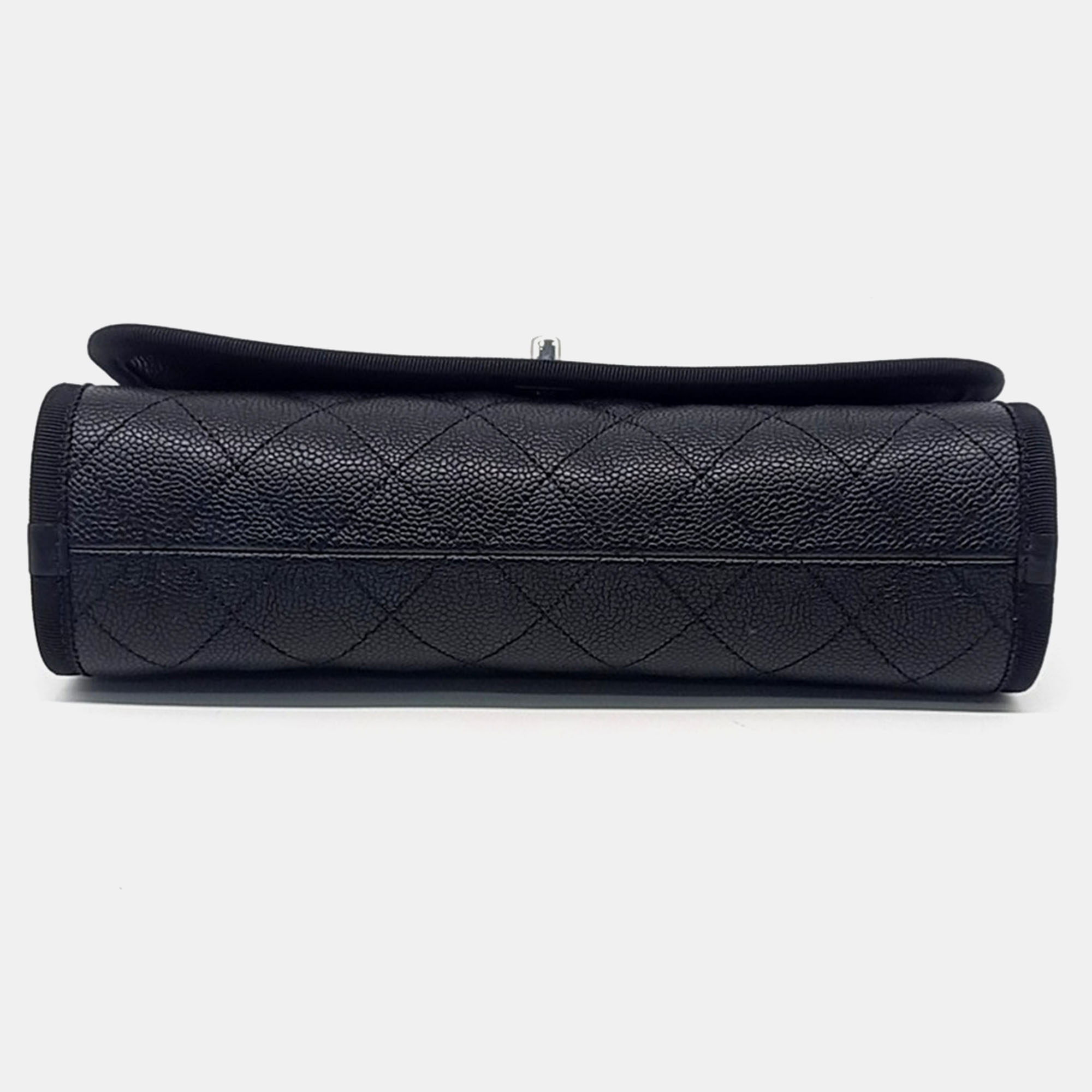 Chanel Black Leather tote bag 