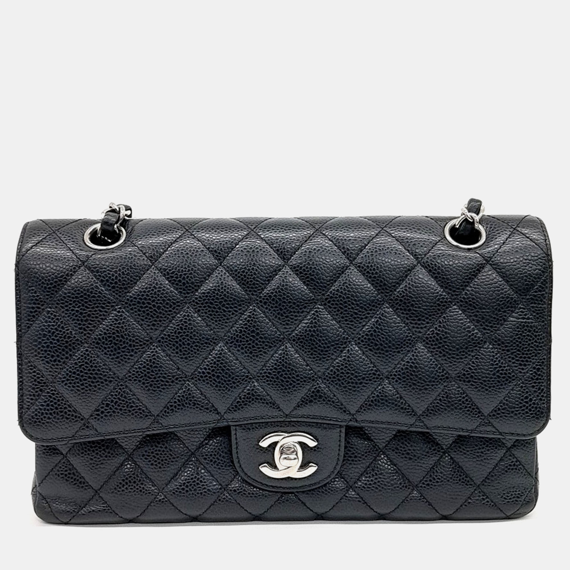 

Chanel Black Leather Classic Medium bag