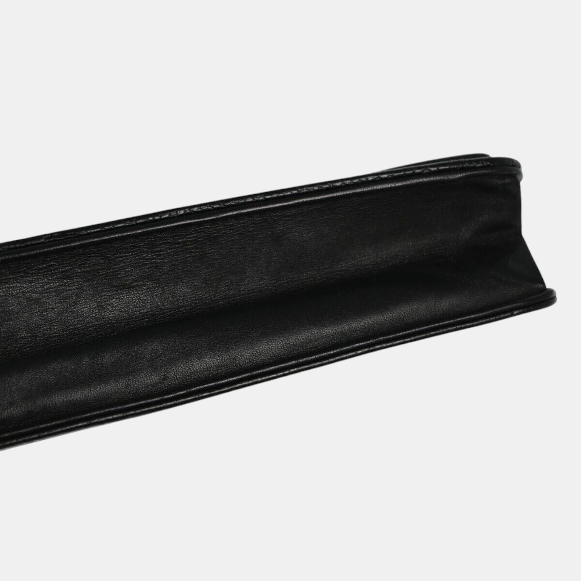 Chanel Black Calfskin CC Wallet On Chain 