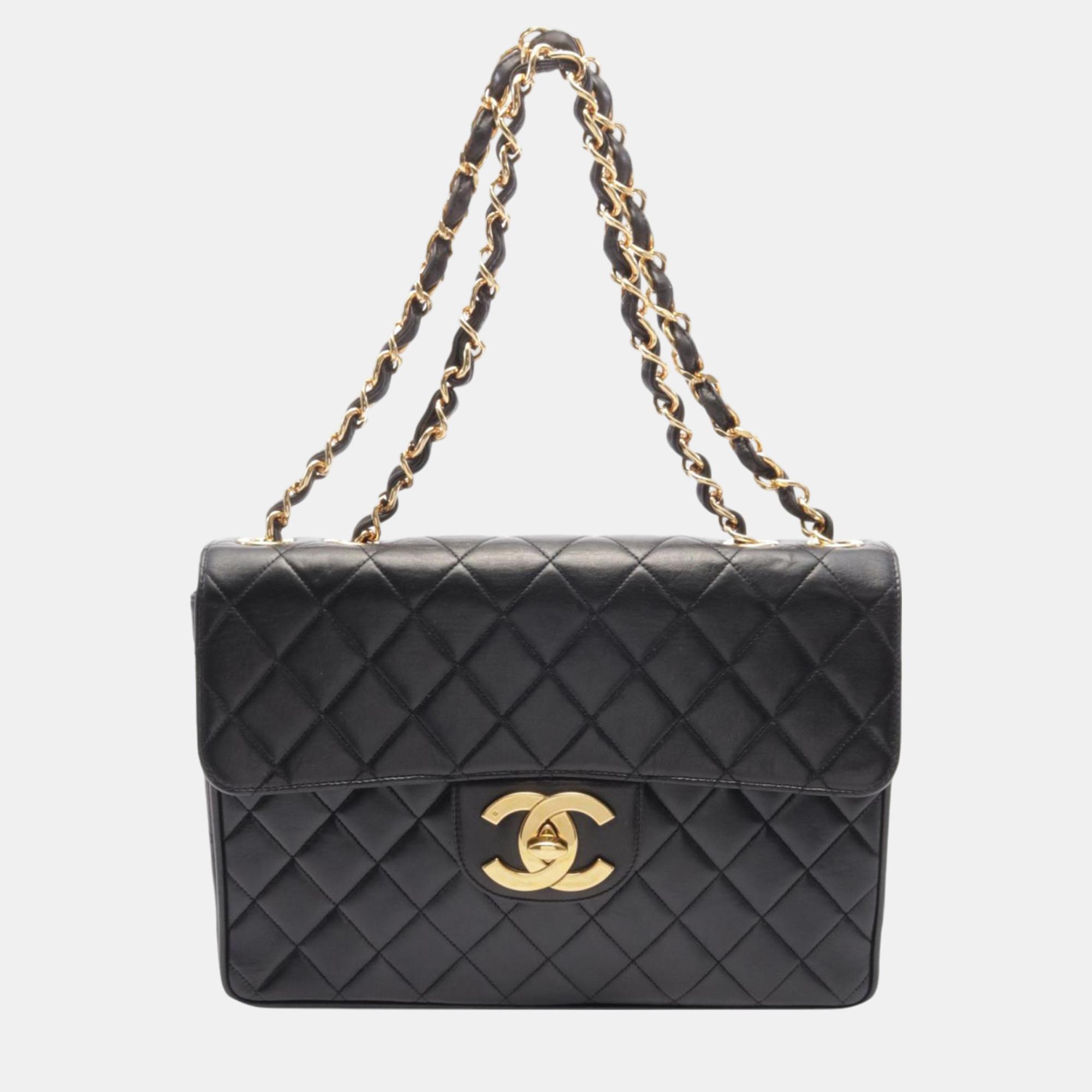 

Chanel Black Jumbo  Classic Lambskin Single Flap