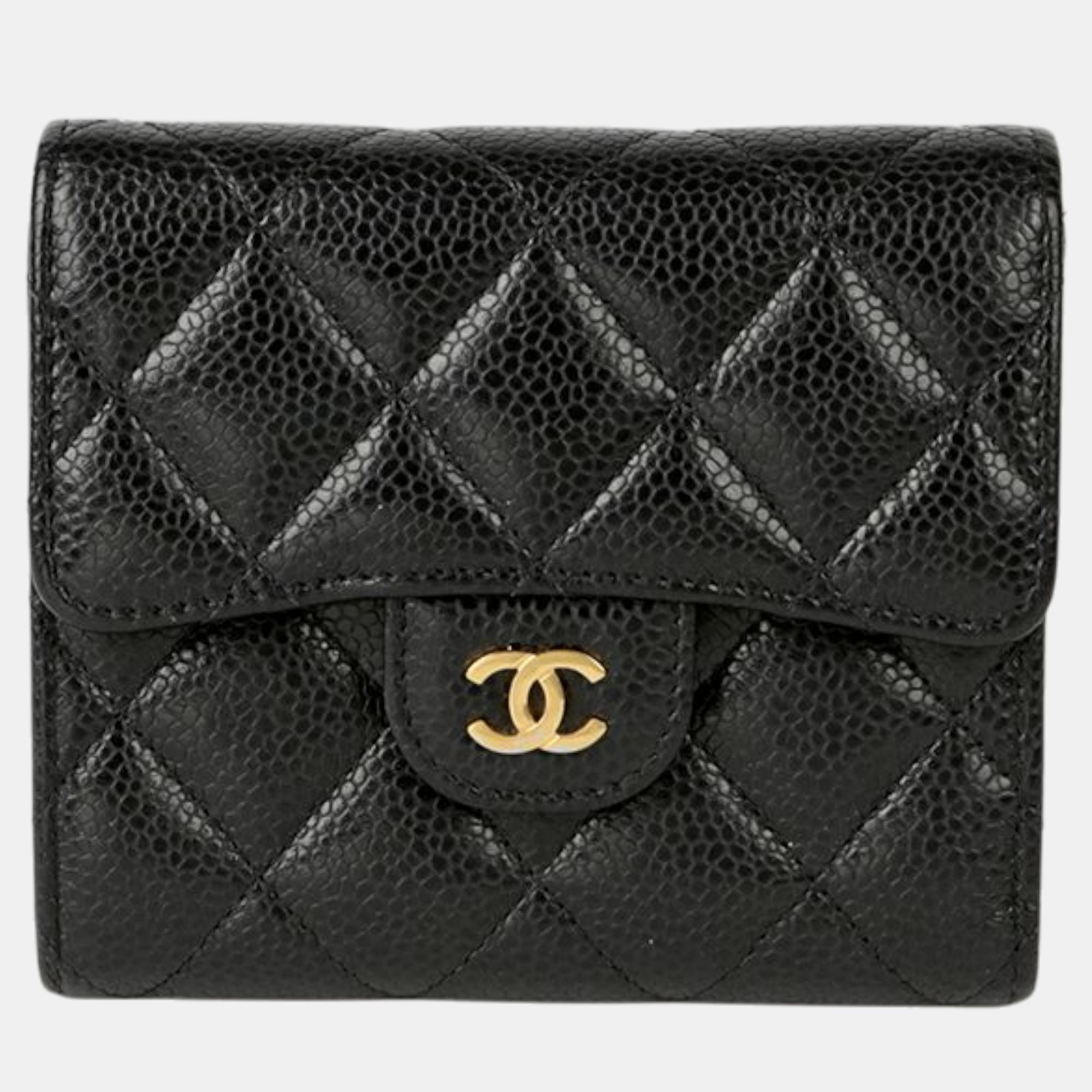 

CHANEL Caviar Skin Classic Small Half Wallet, Black