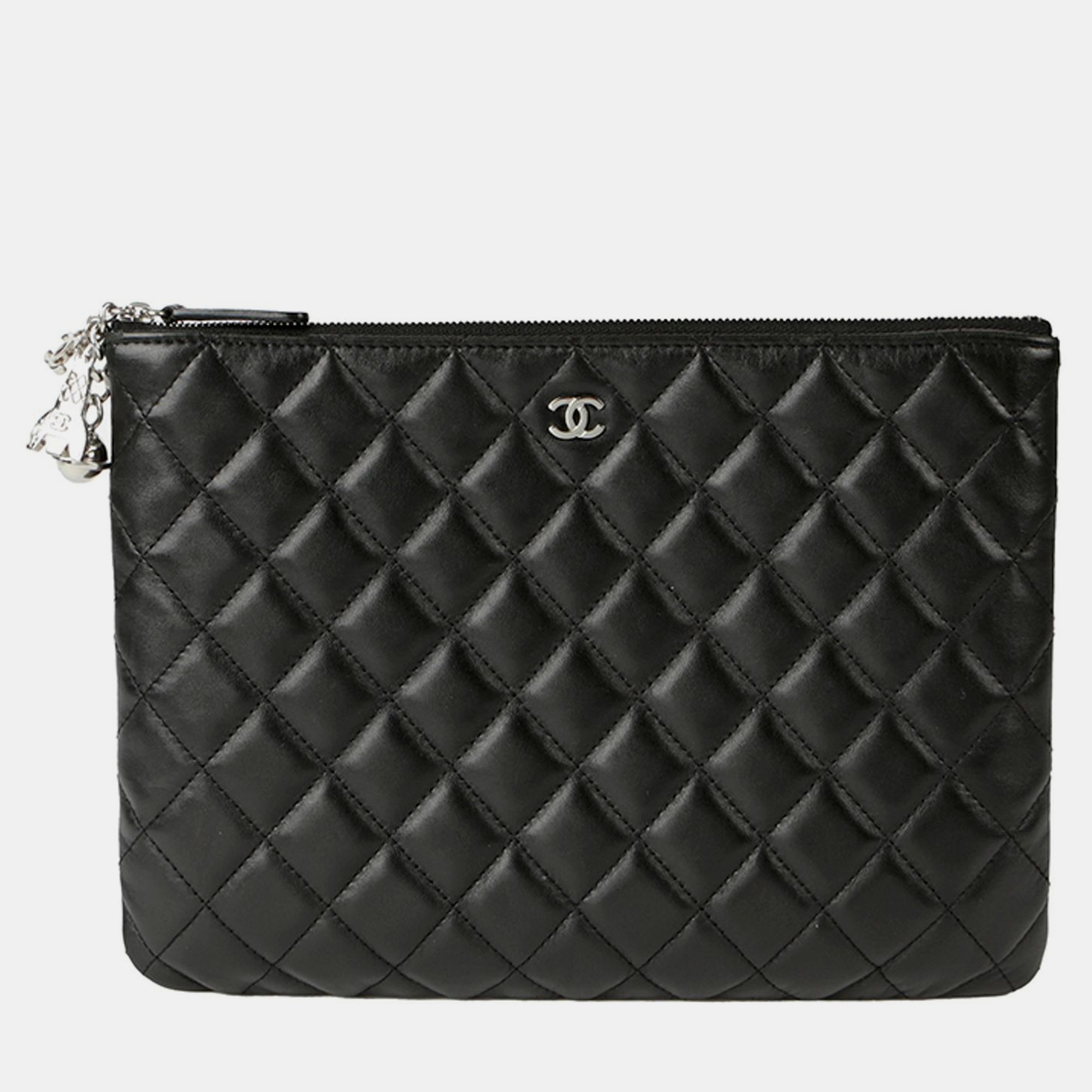 

Chanel Black Leather New Medium CC Logo Clutch