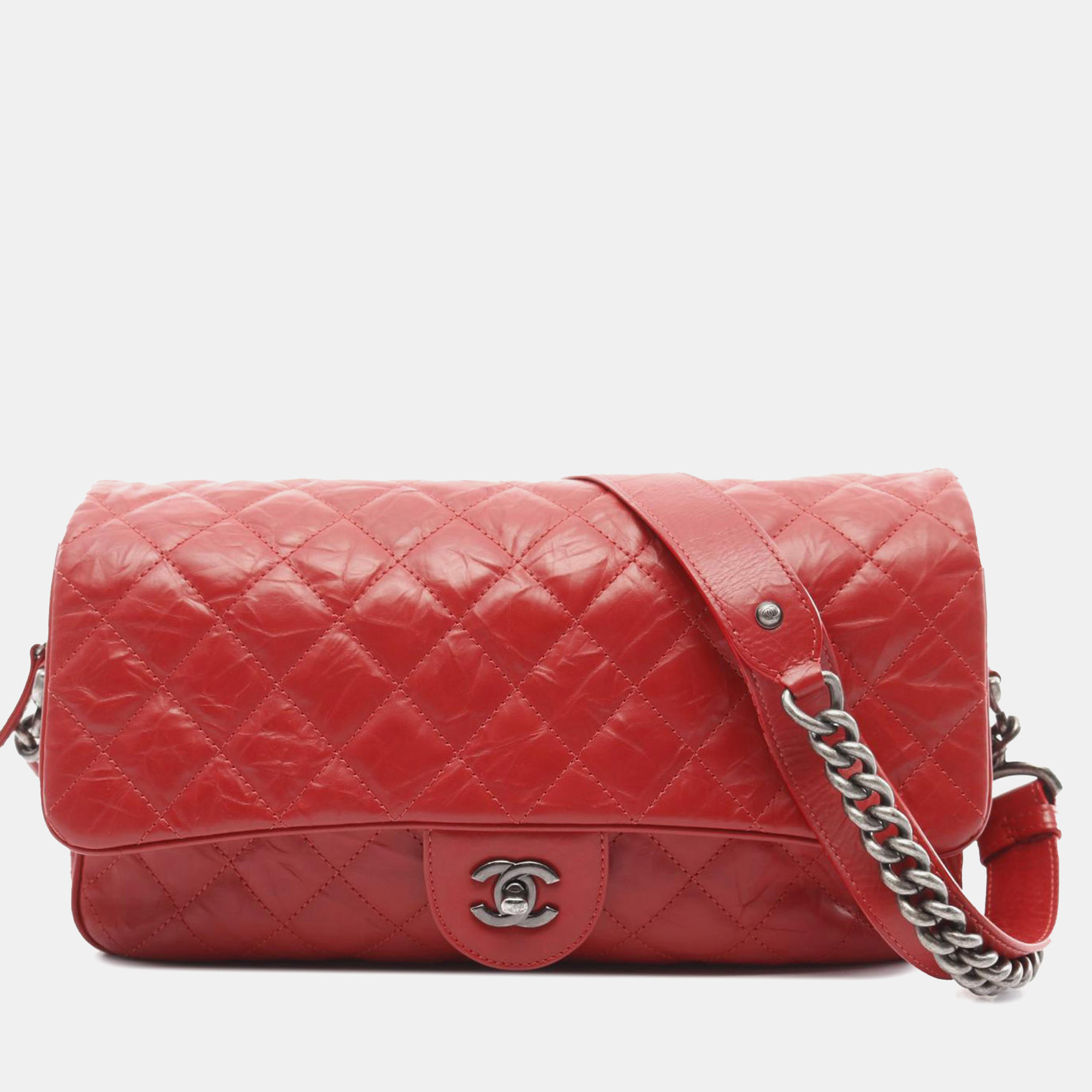 

Chanel Red Medium Crumpled Calfskin Airlines Casual Rock Flap