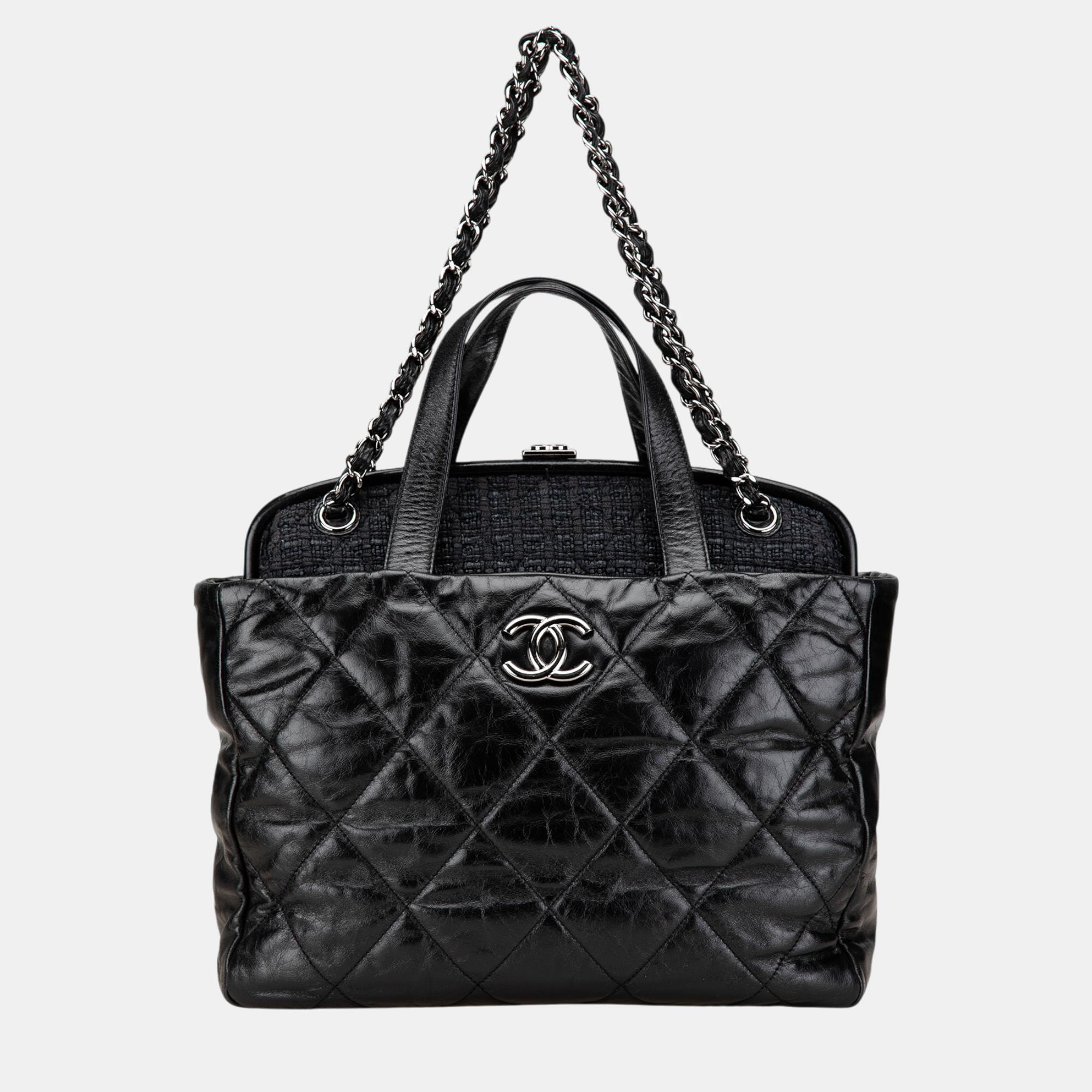 

Chanel Black Quilted Glazed Calfskin and Tweed Portobello Frame Satchel