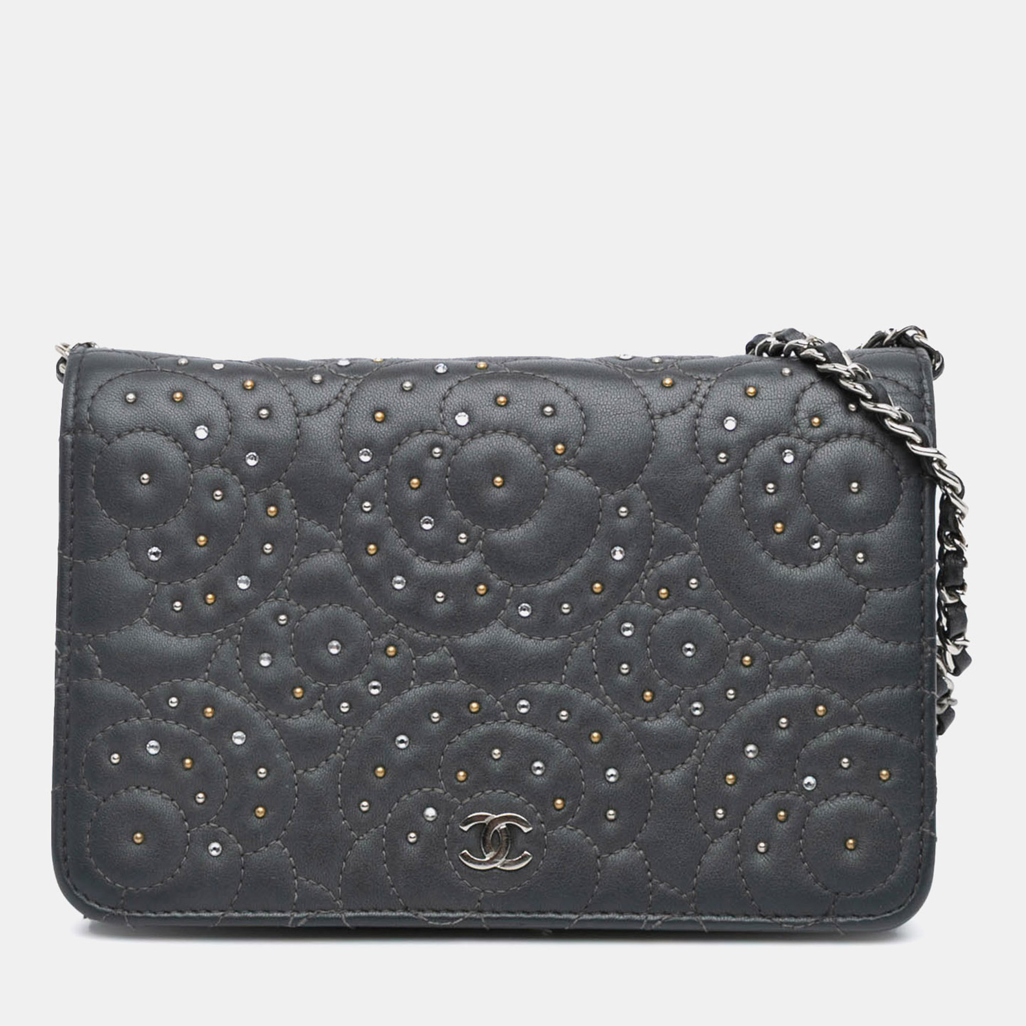 

Chanel Black Studded Lambskin Camellia Wallet On Chain