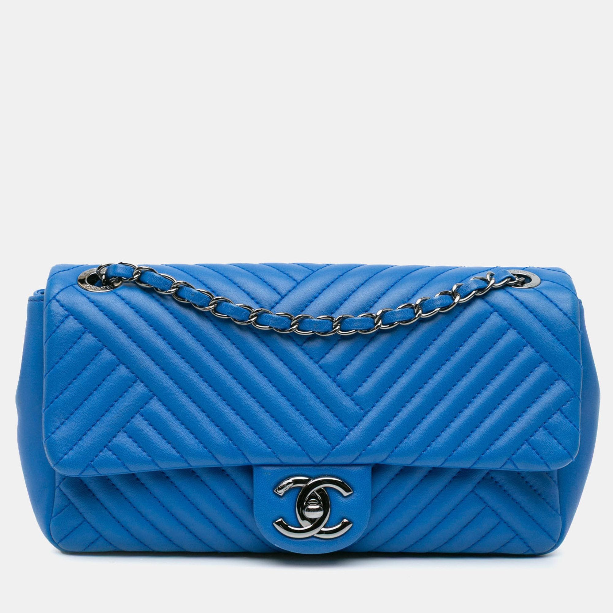 

Chanel Blue Medium Lambskin CC Crossing Flap