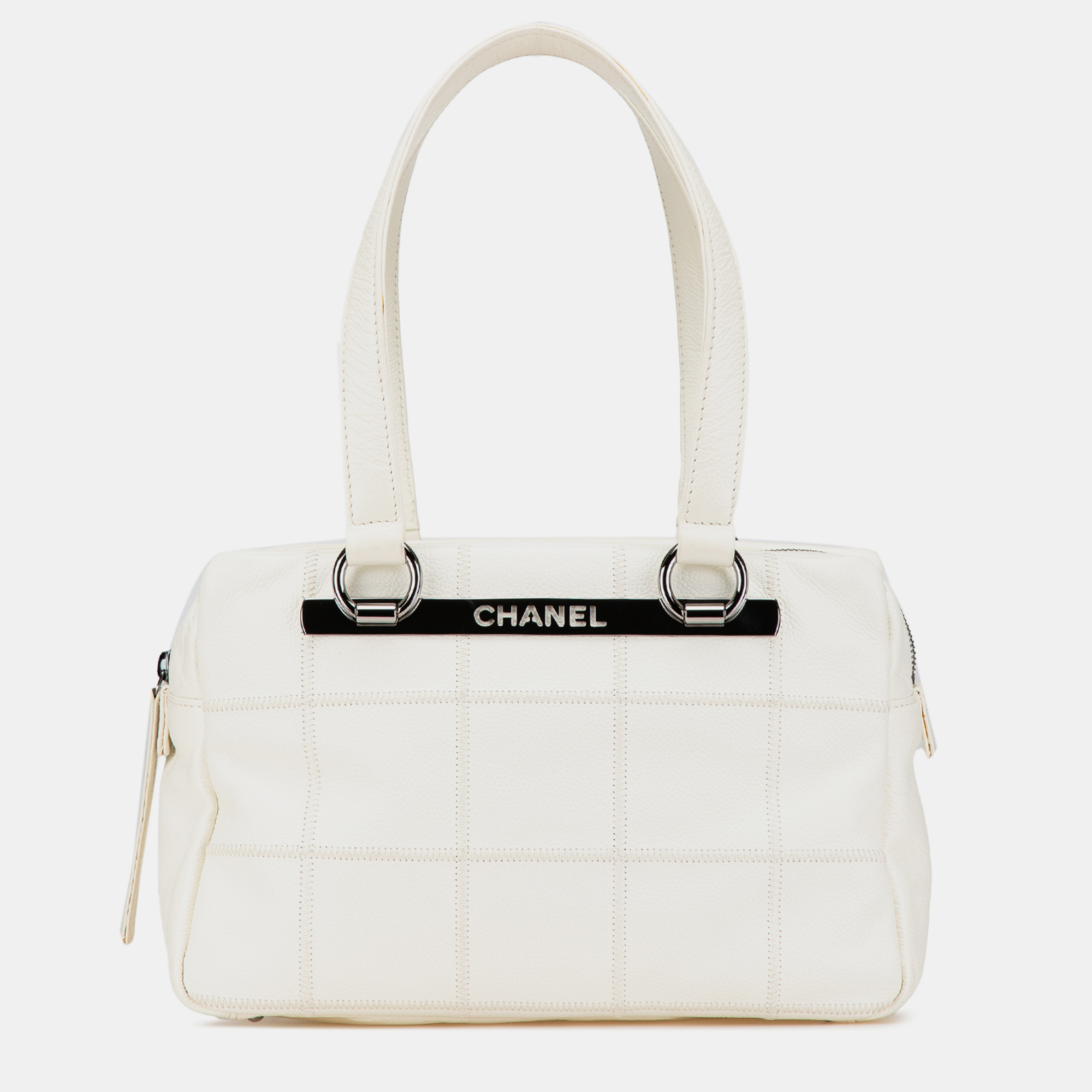 

Chanel White Caviar Square Stitch Shoulder Bag