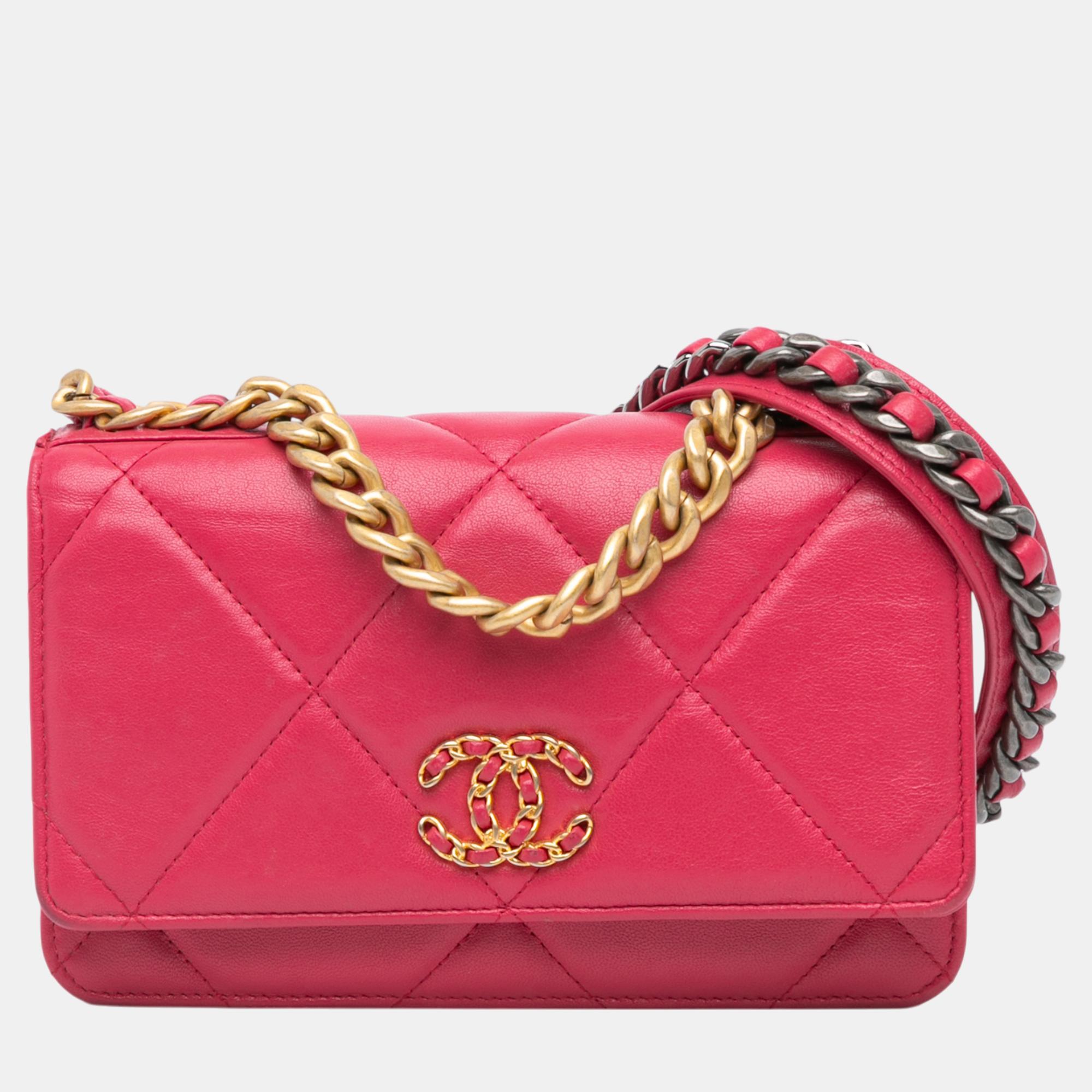 

Chanel Pink Quilted Lambskin 19 Wallet on Chain