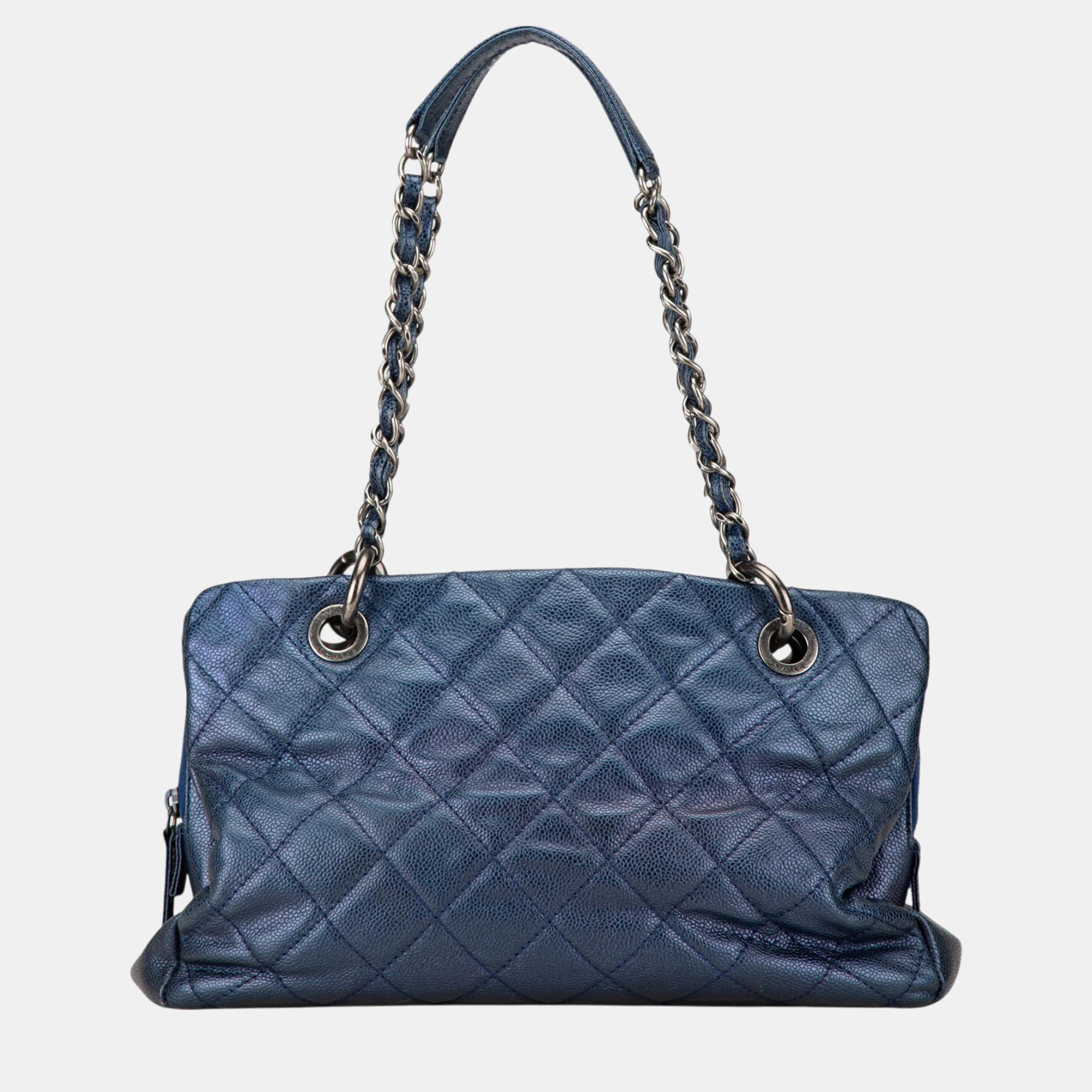 

Chanel Blue Quilted Iridescent Caviar Chic Shopping Tote