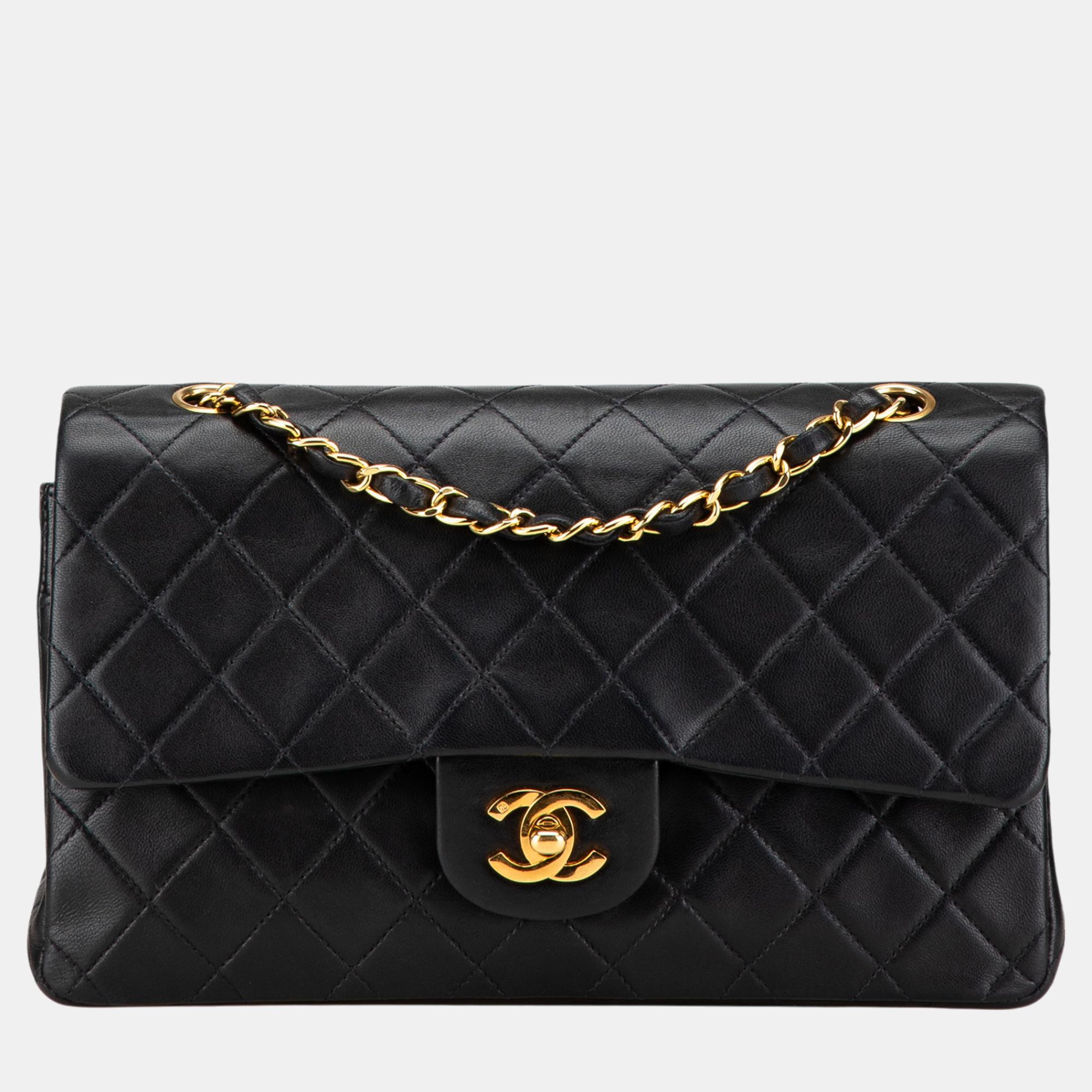 

Chanel Black Medium Classic Lambskin Double Flap