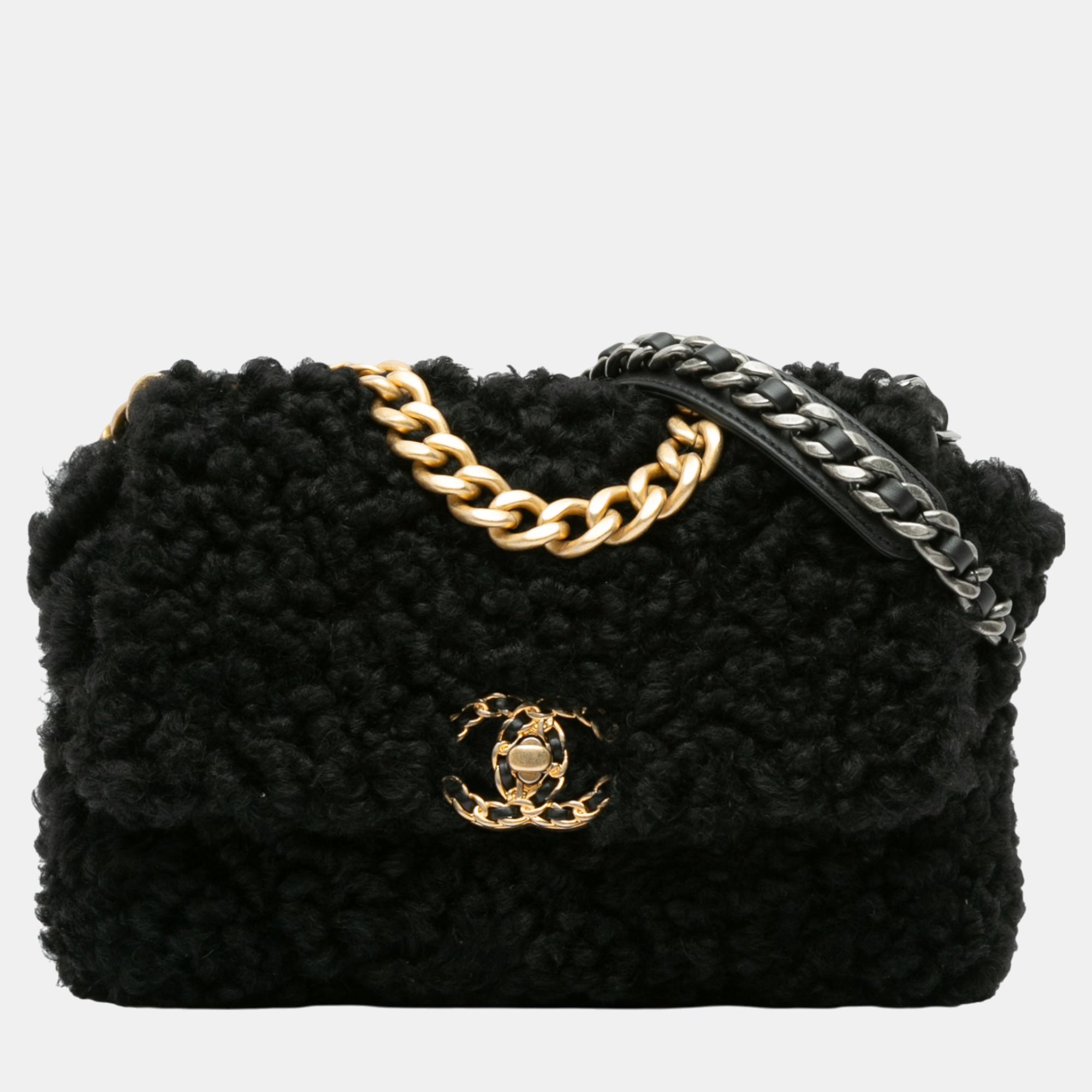 

Chanel Black Medium Shearling 19 Flap Bag