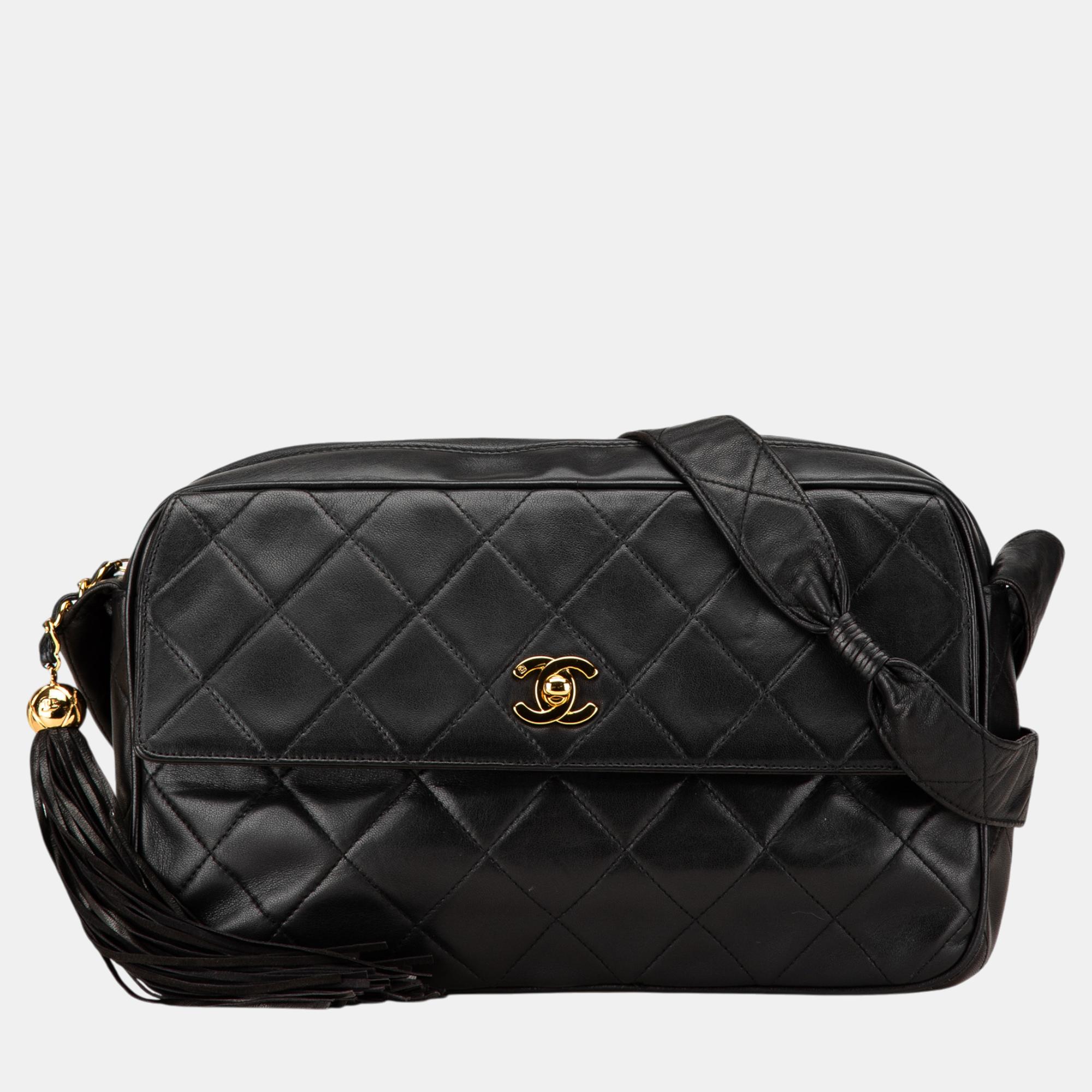 

Chanel Black CC Quilted Lambskin Tassel Crossbody