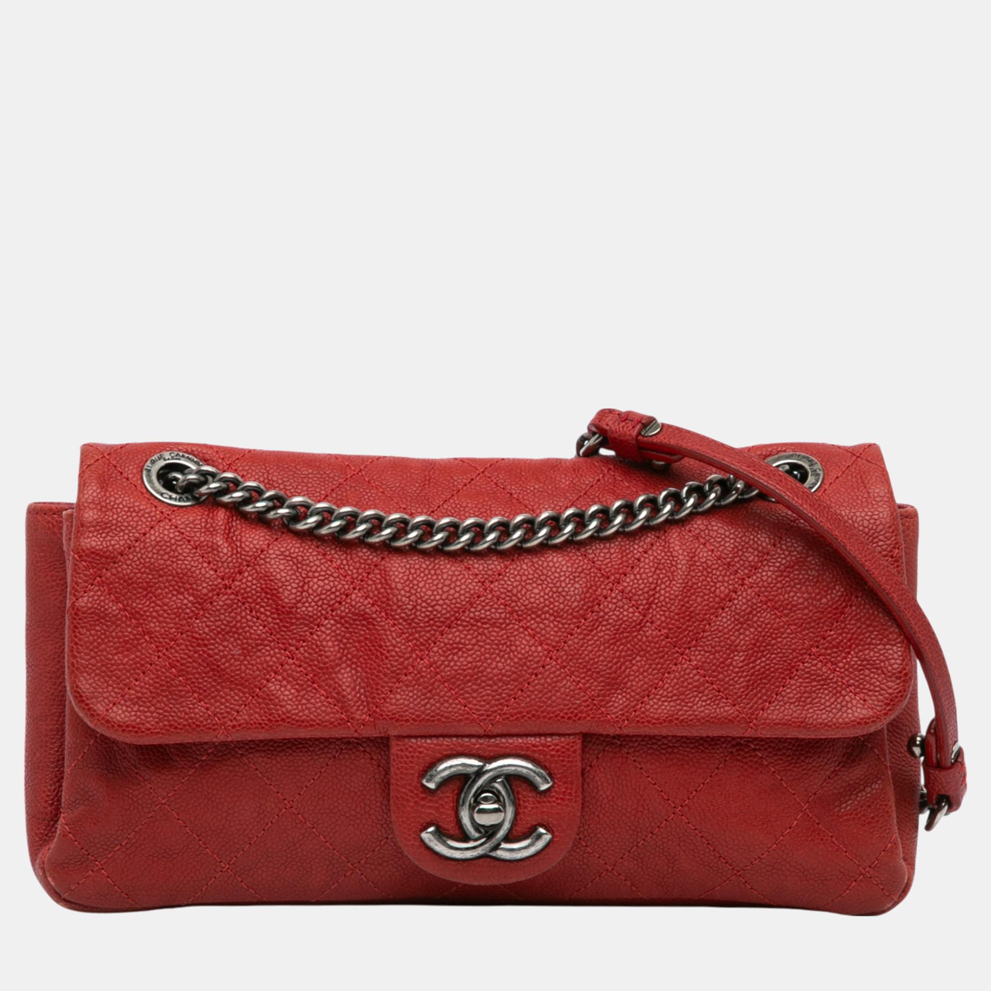 

Chanel Red Medium Quilted Caviar Simply CC Flap