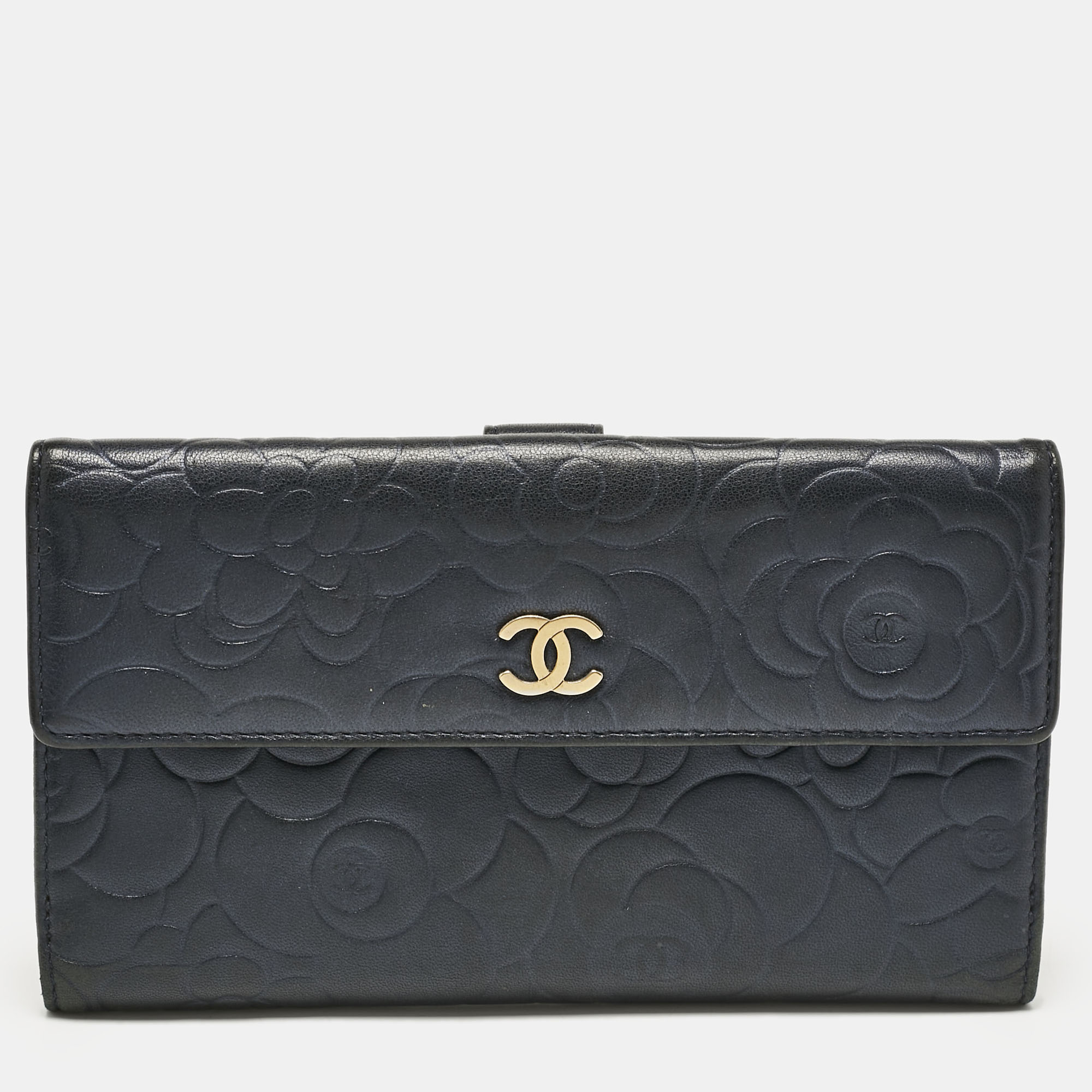 

Chanel Navy Blue Leather Camellia Trifold Continental Wallet