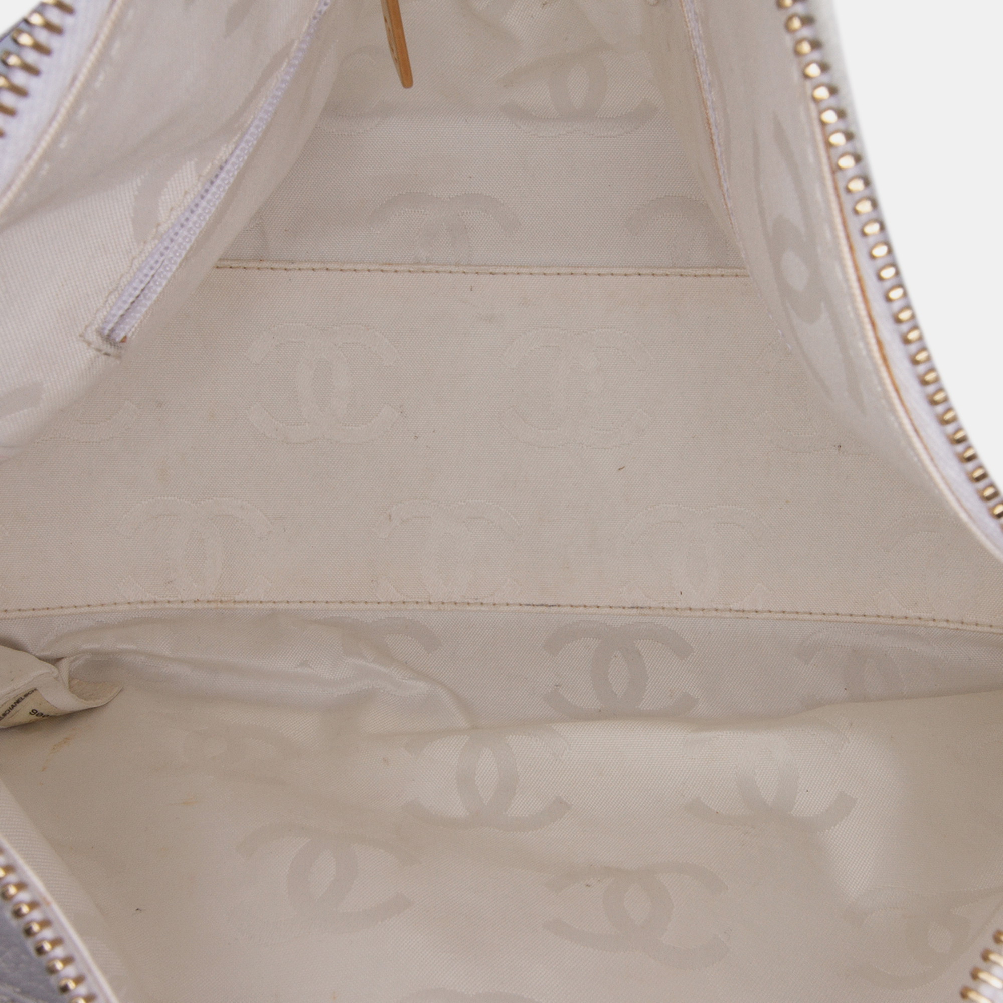 Chanel White CC Calfskin Chain Shoulder Bag 