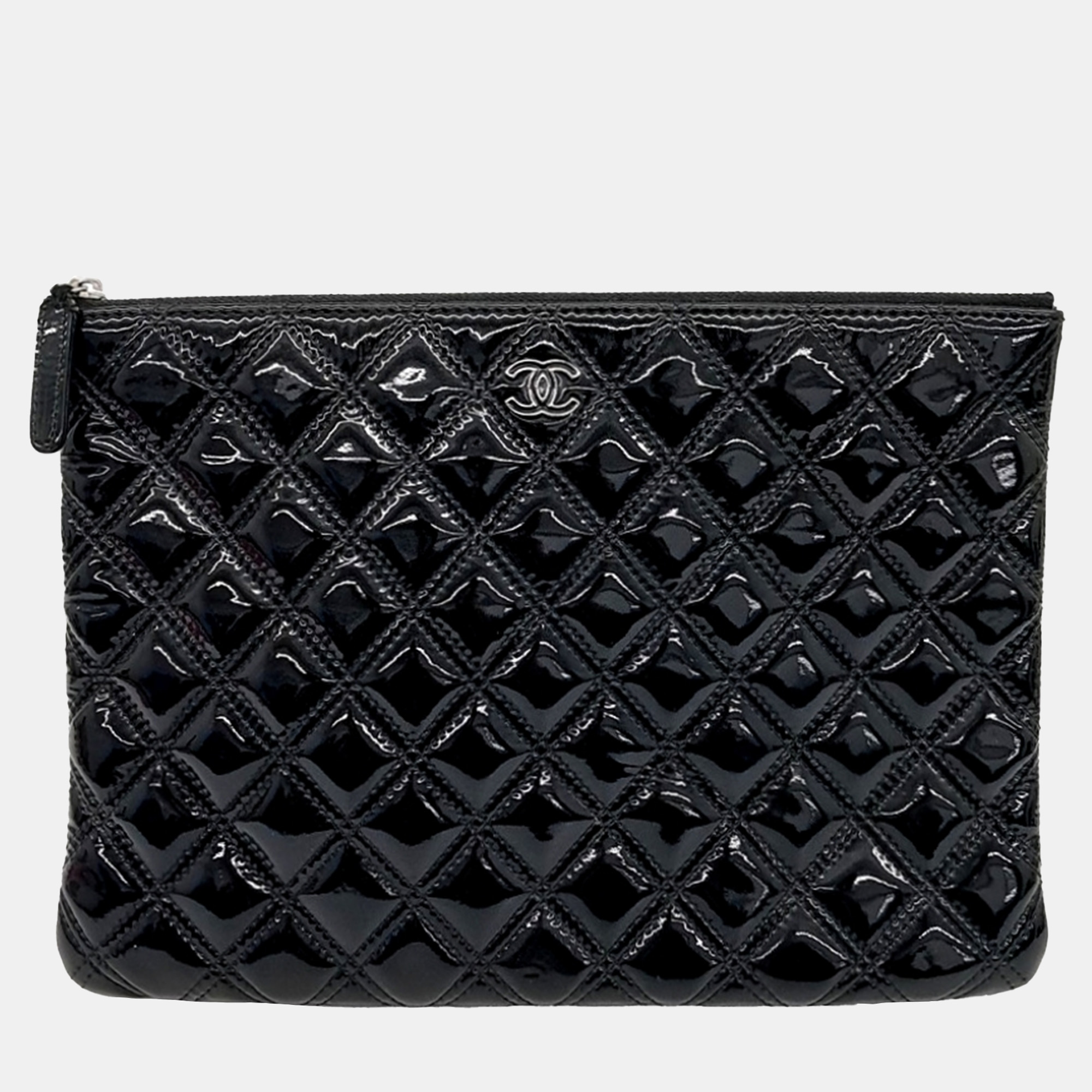 

Chanel Black Patent Leather Patent Medium Clutch