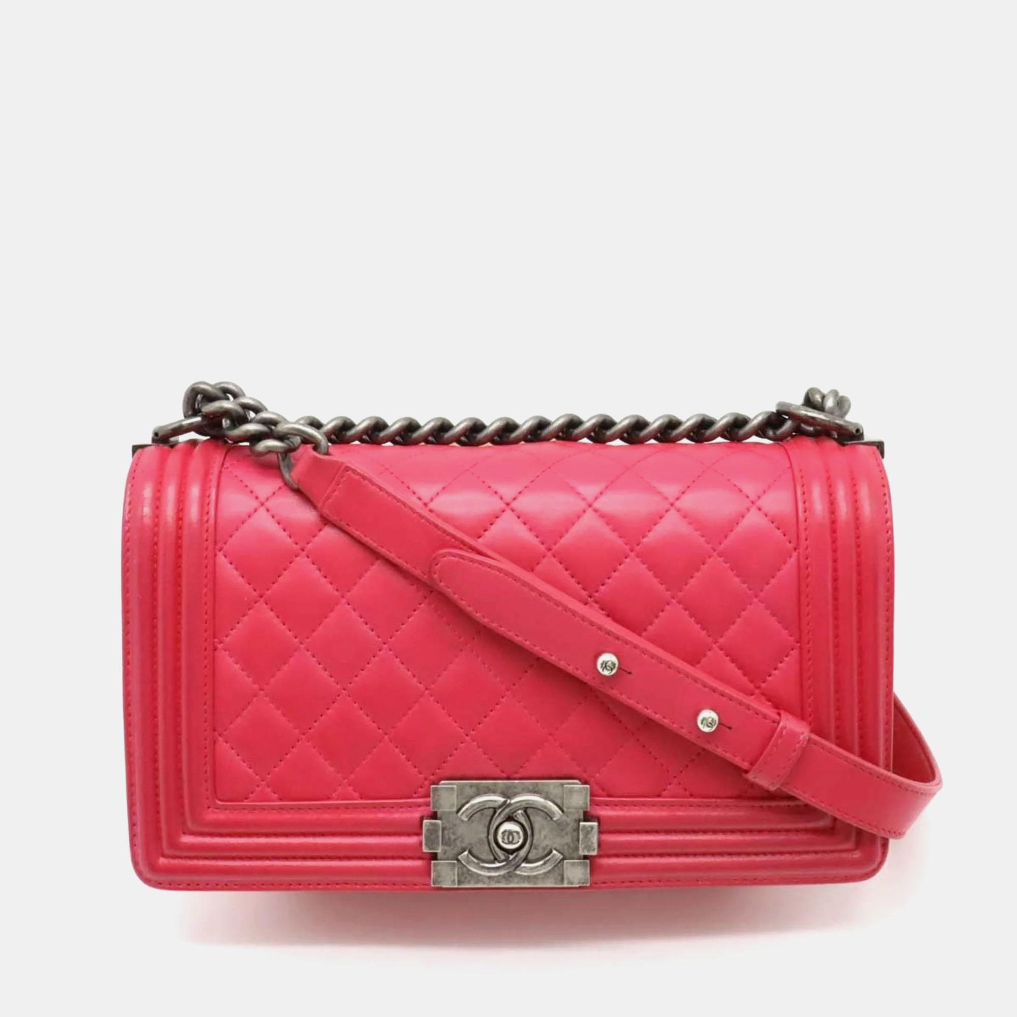 

Chanel Pink Caviar Leather Boy Chain Shoulder Bag