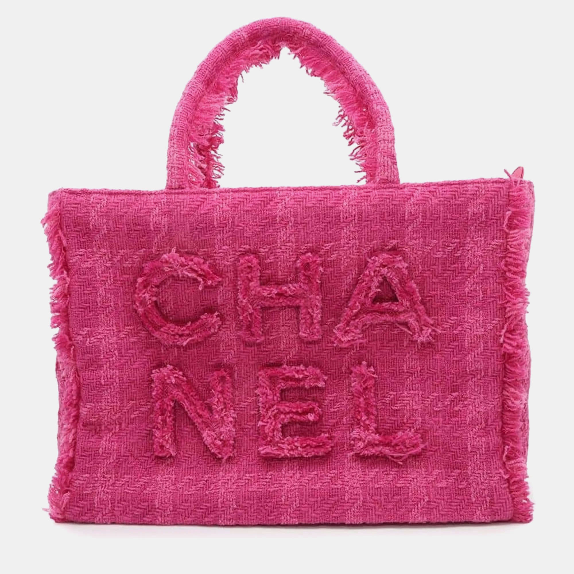 

Chanel Pink Tweed Zip Tote Bag