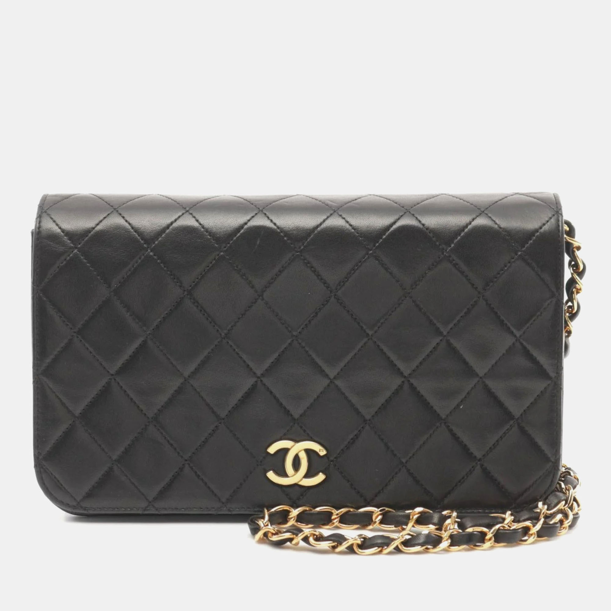 

Chanel Black Lambskin Full Flap Chain Shoulder Bag