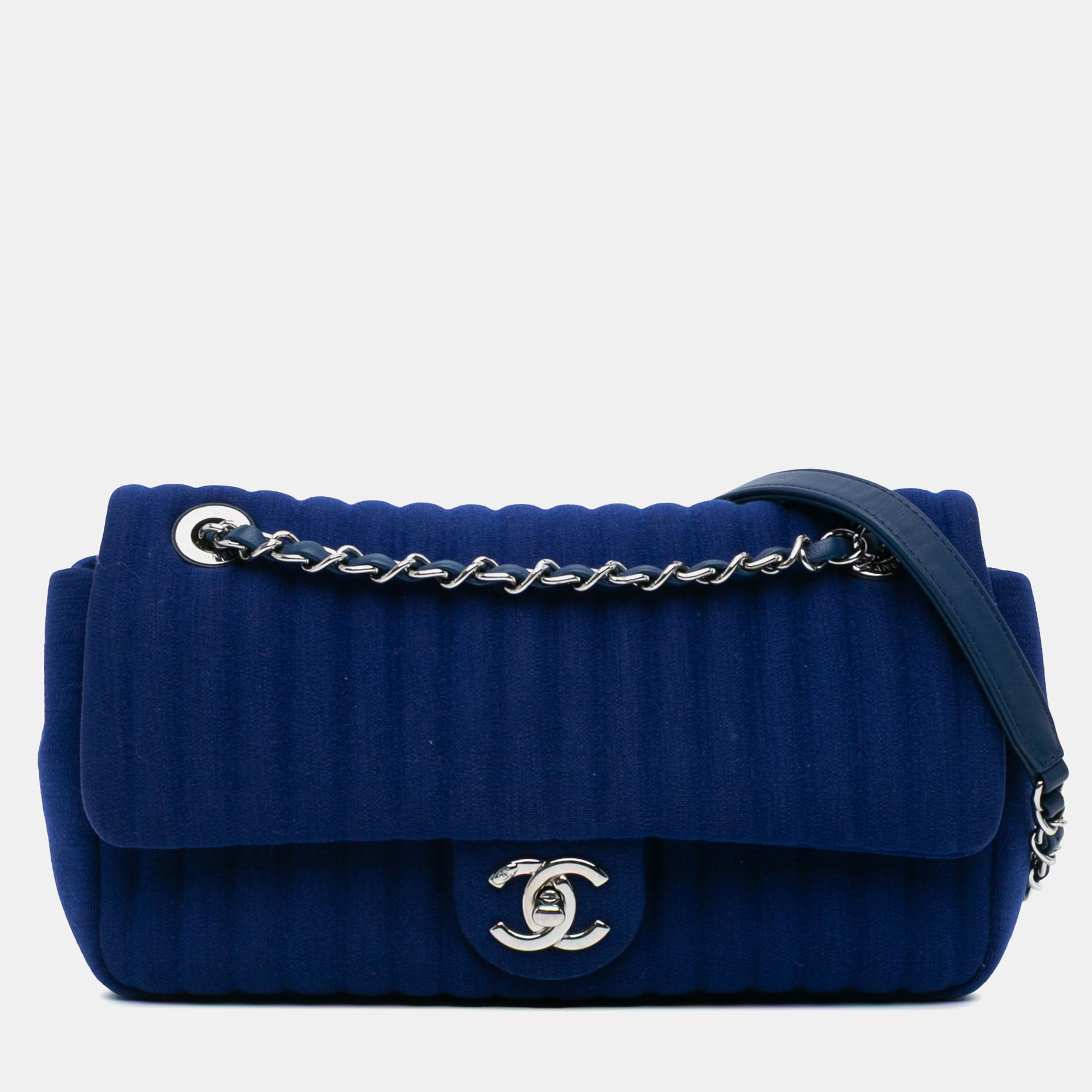 

Chanel Blue Medium Vertical Quilted Jersey Chain Flap