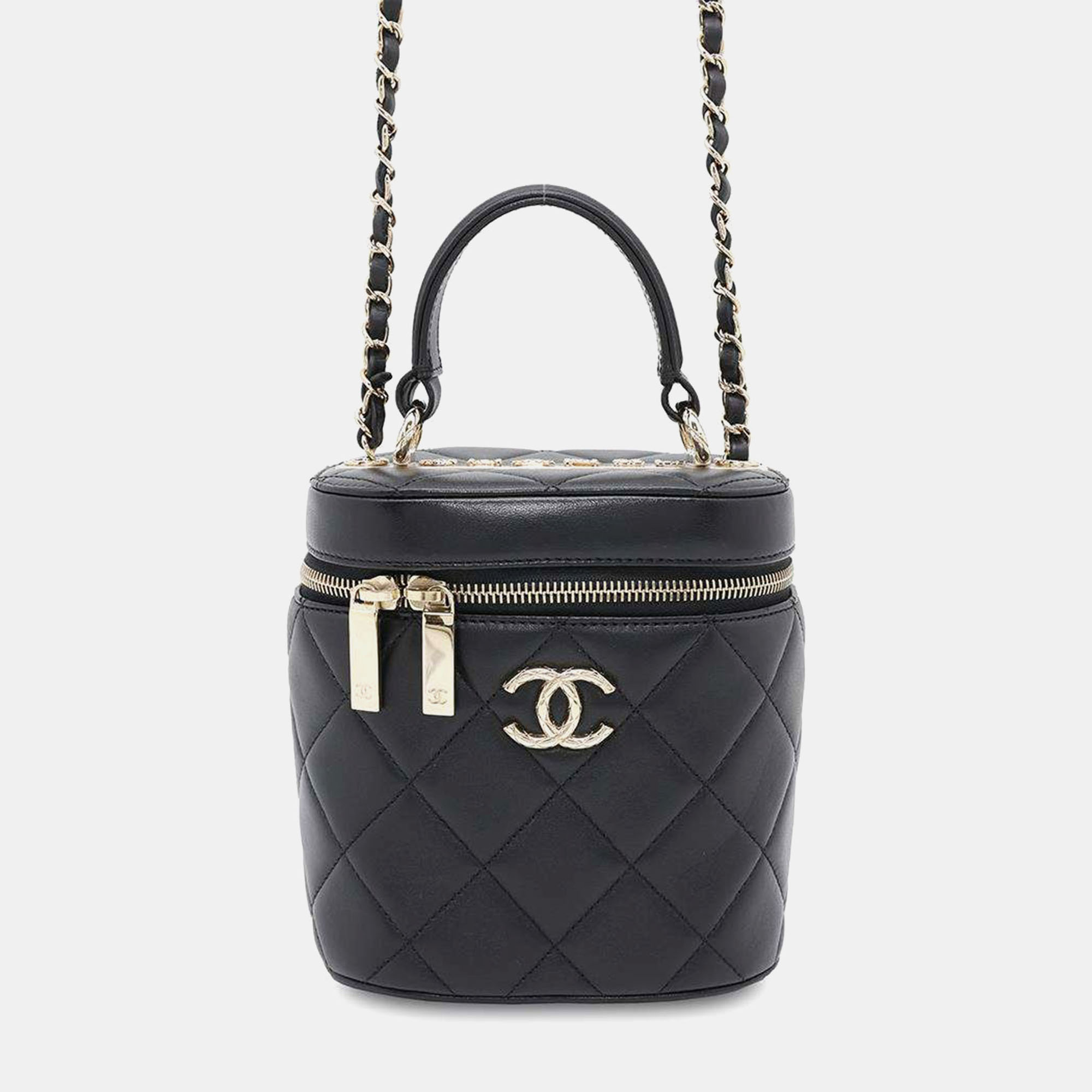 

Chanel Black Lambskin Matelasse Cc Logo Vanity Bag