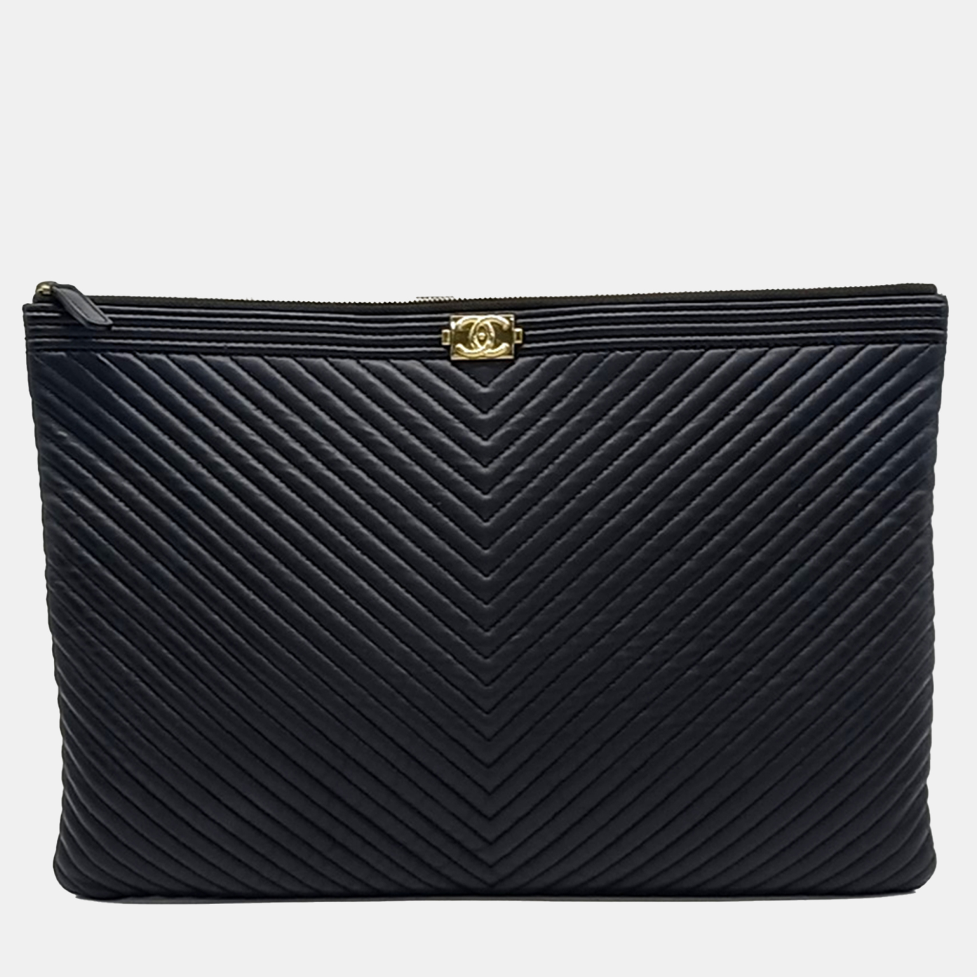 

Chanel Black Leather Chevron Boy Large Clutch