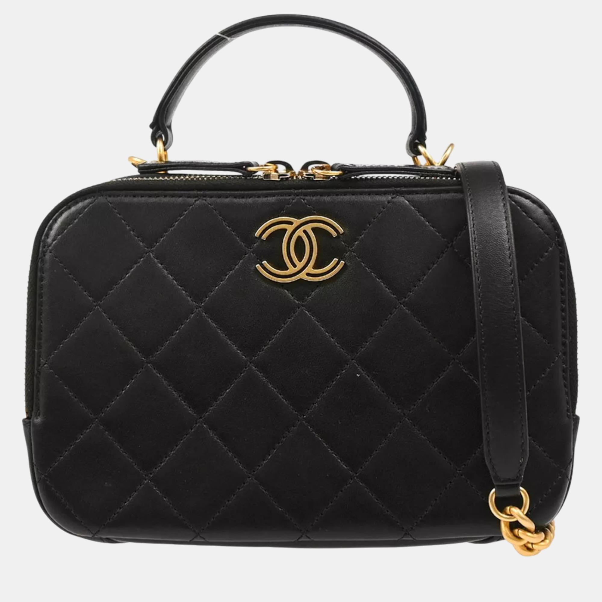 

Chanel Black Lambskin Leather Shoulder Bag