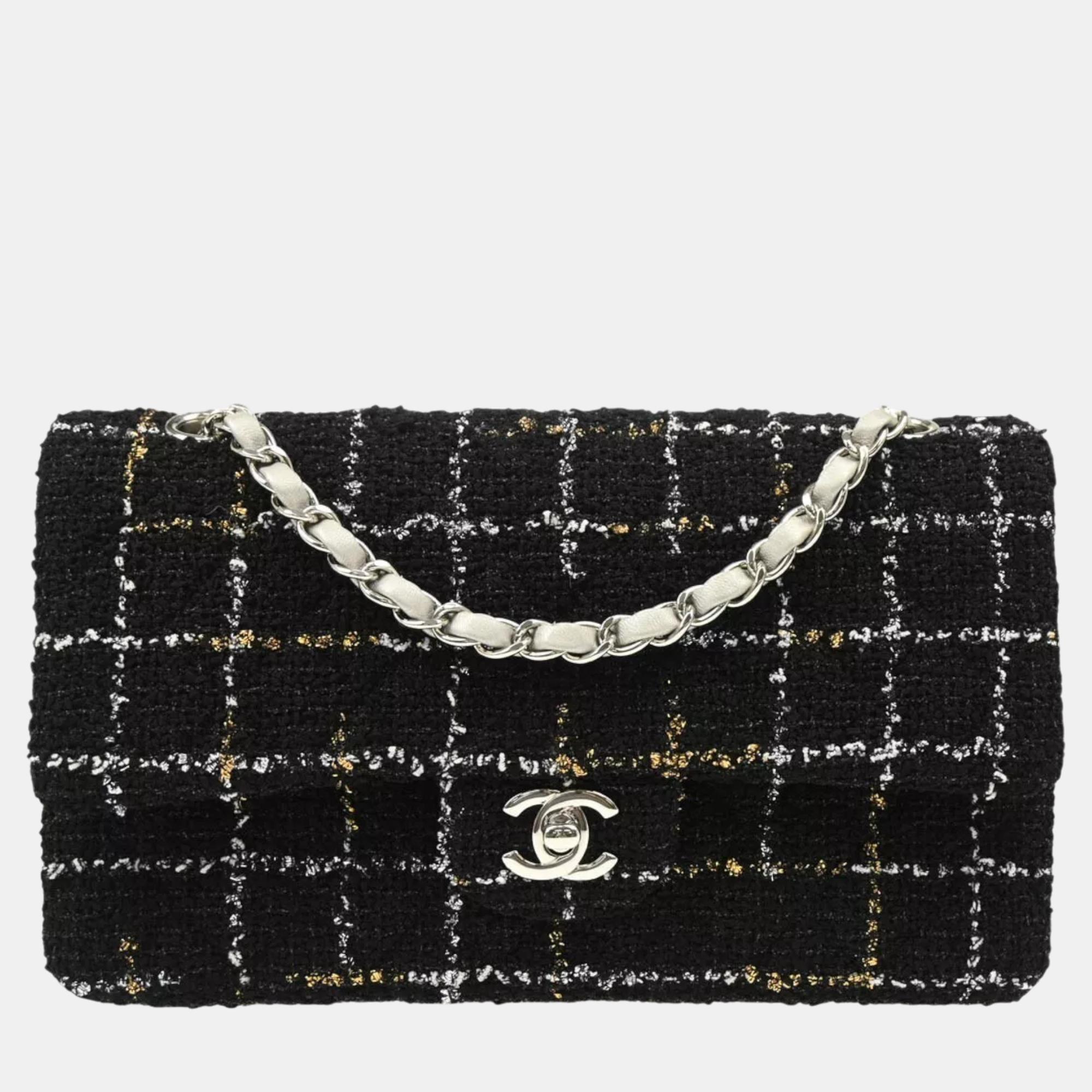 

Chanel Black Tweed Lambskin Medium Classic Double Flap Shoulder Bag