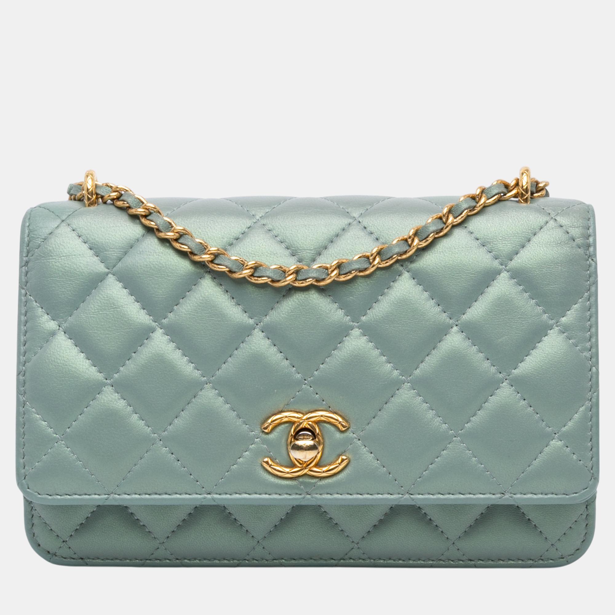 

Chanel Blue Lambskin Trendy CC Wallet On Chain