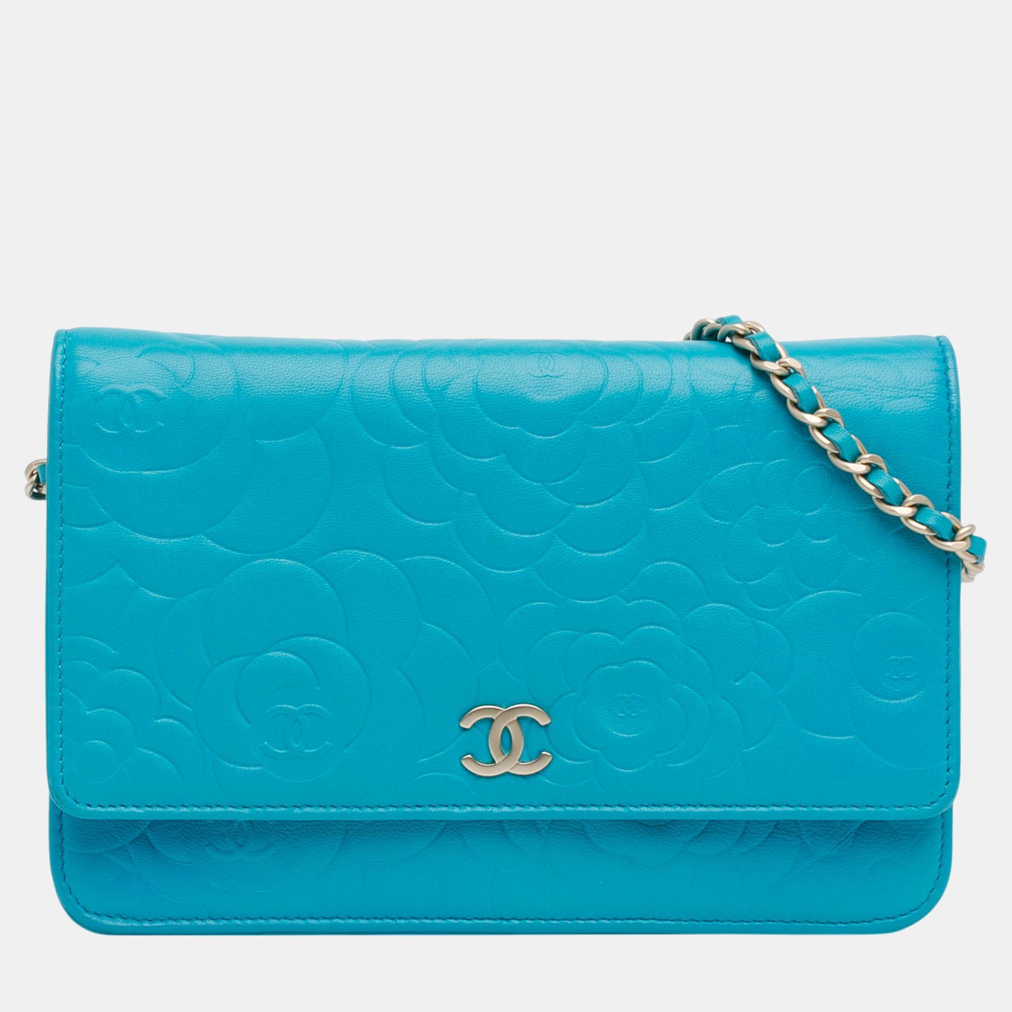 

Chanel Blue Lambskin Camellia Embossed Wallet On Chain