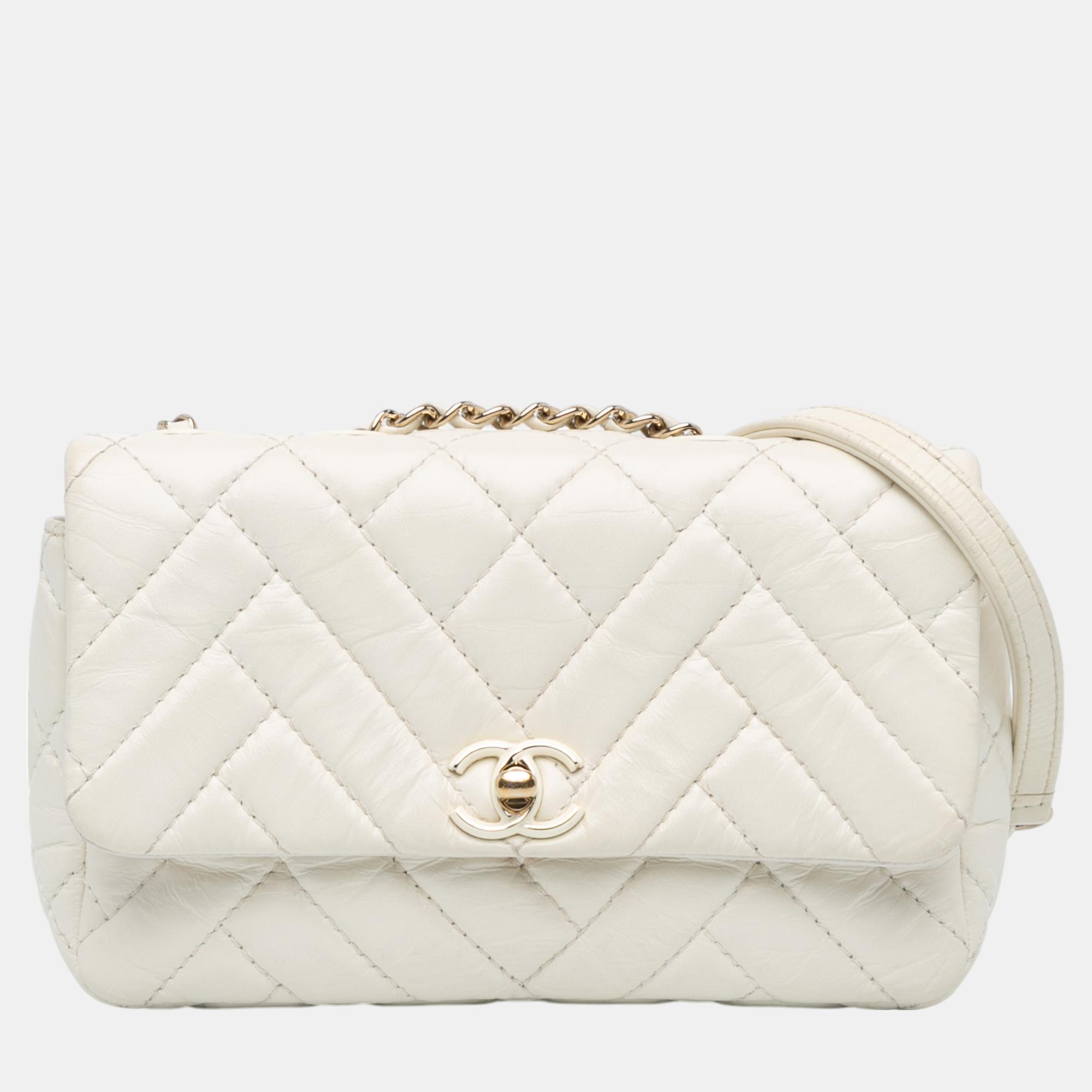 

Chanel White Small Mix Quilted Aged Calfskin New Clutch Flap