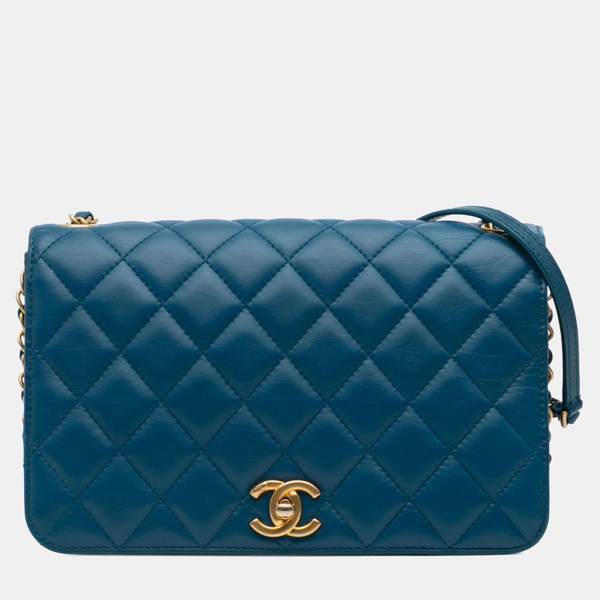 

Chanel Blue Medium Quilted Calfskin CC Side Chain Full Flap