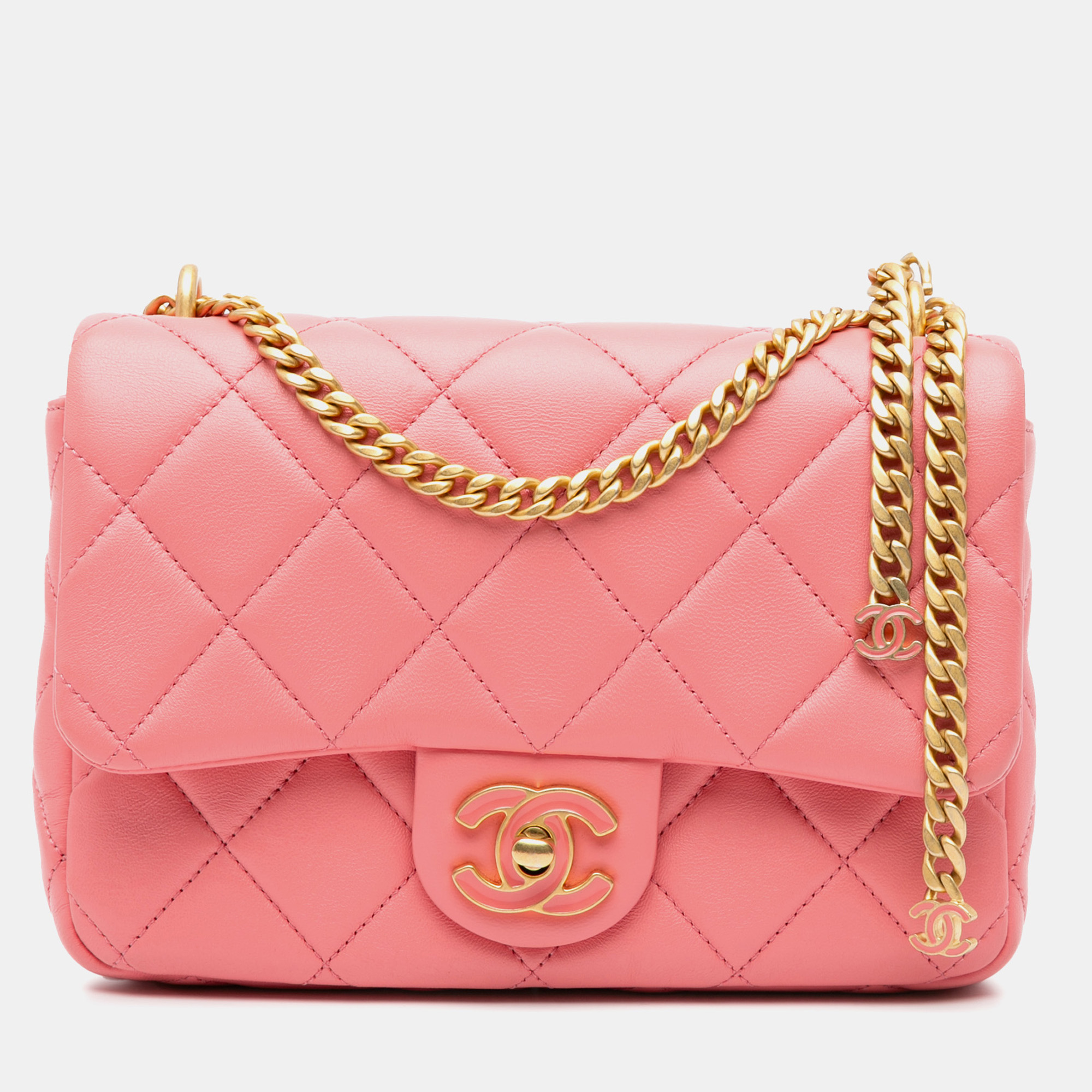 

Chanel Pink Small Lambskin Pending CC Flap