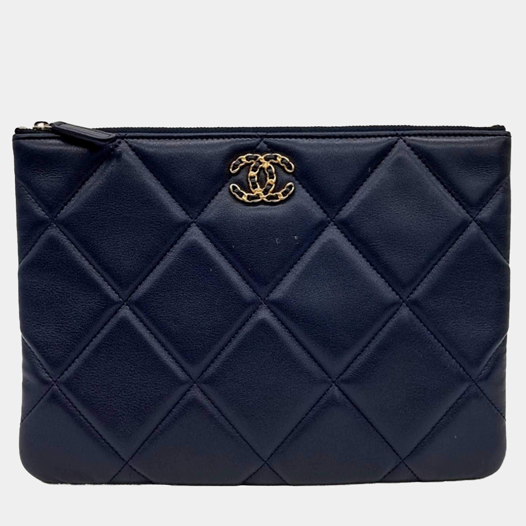 

Chanel Navy Blue Leather 19 New Medium Clutch