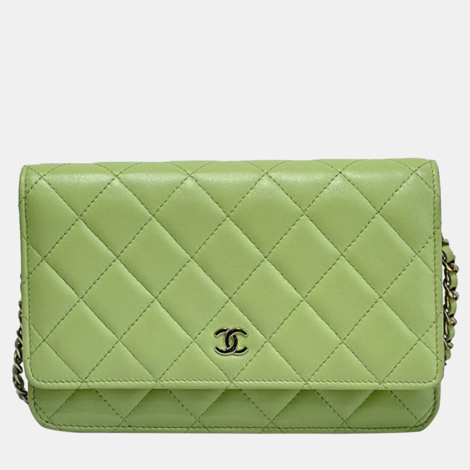 

Chanel Green Lambskin Leather Wallet On Chain