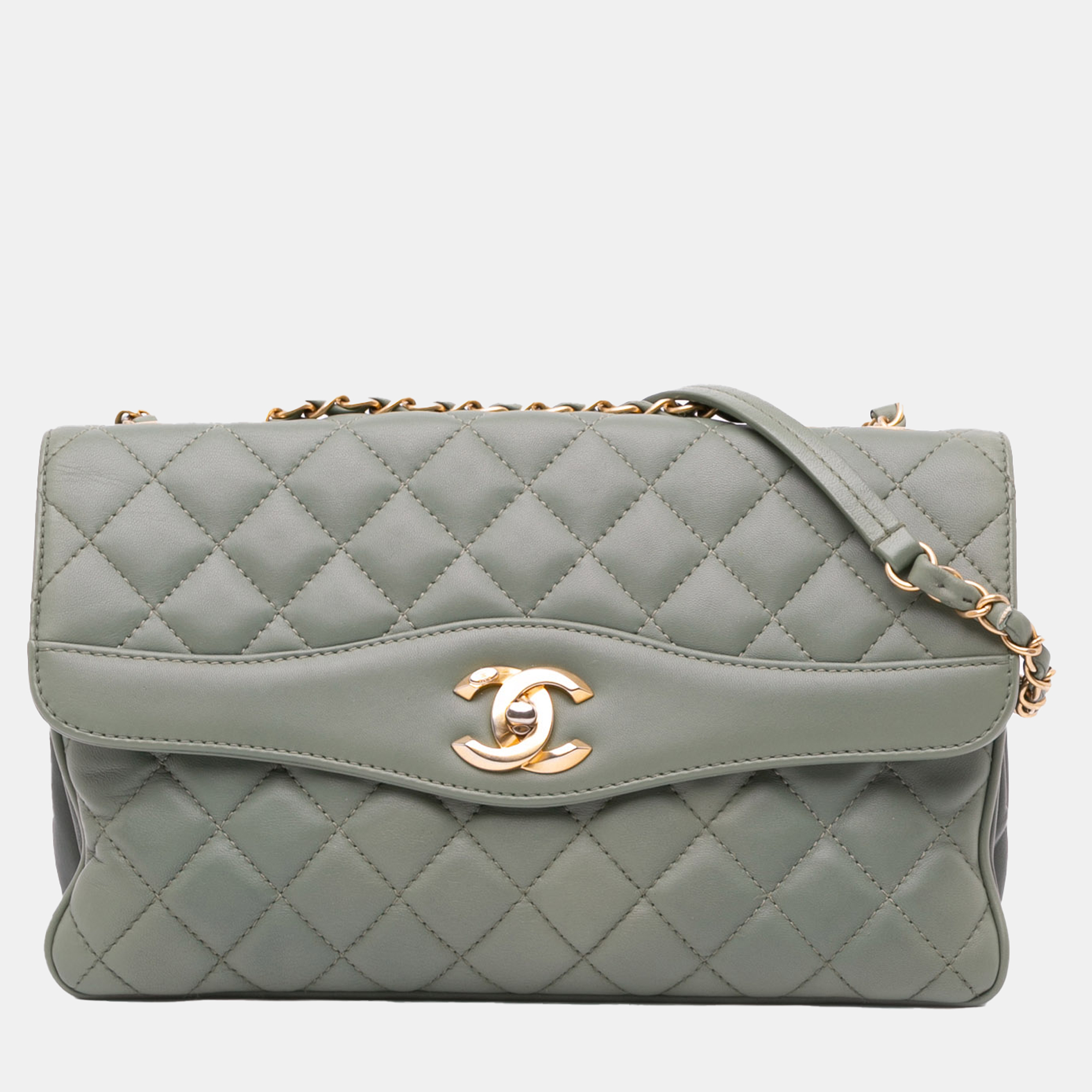 

Chanel Green Large Quilted Lambskin Daily Companion Flap