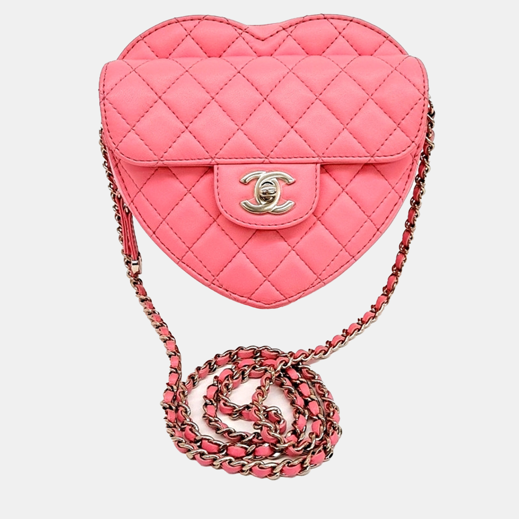 

Chanel Pink Leather Heart Bag