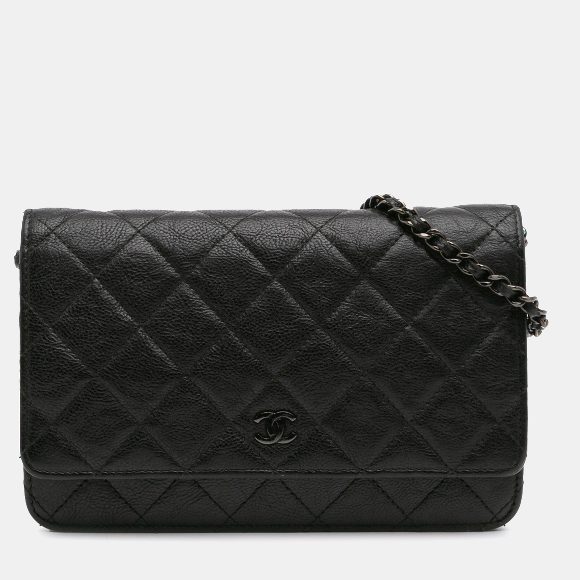 

Chanel Black Quilted Crumpled Calfskin So Black Wallet On Chain