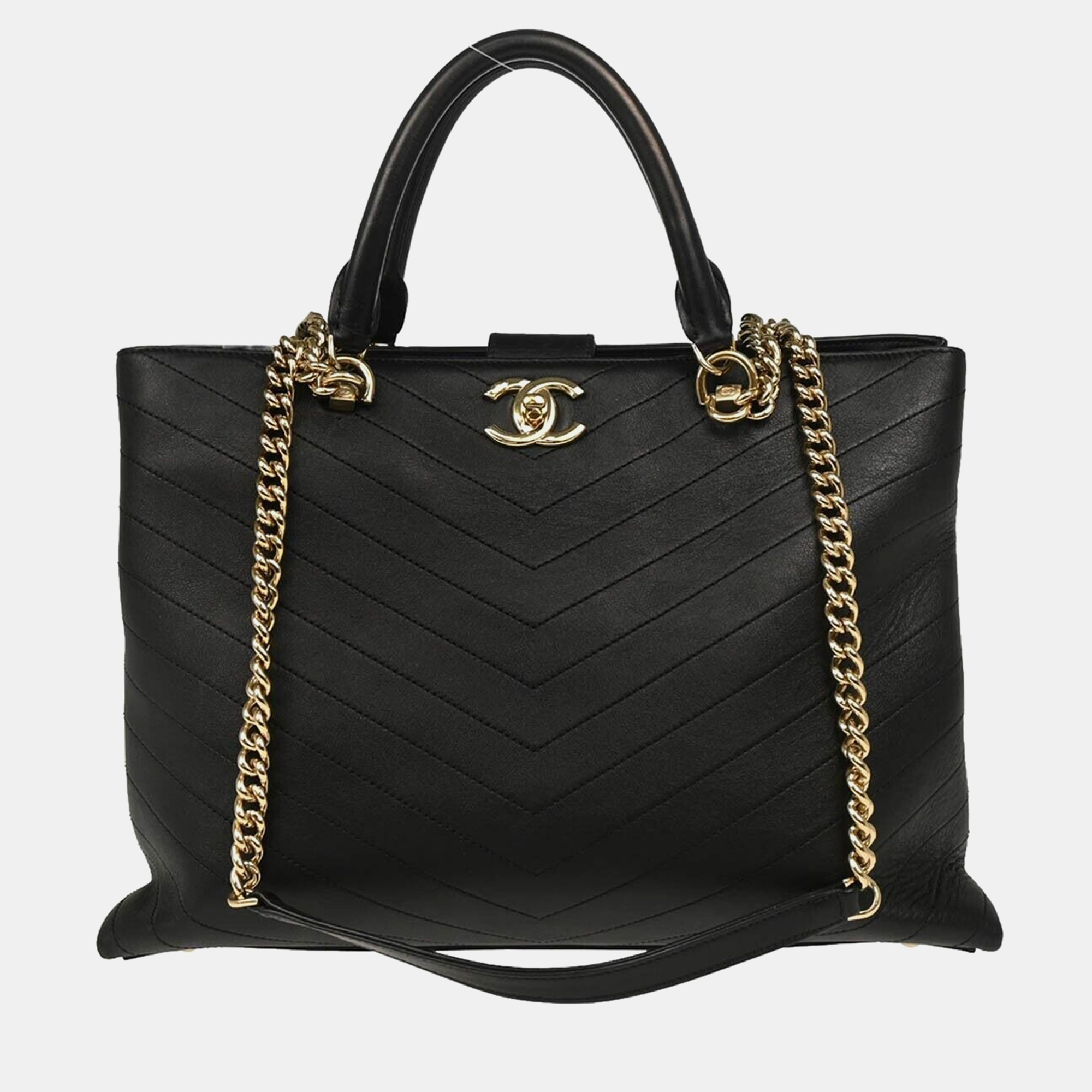 

Chanel Black Lambskin Chevron Tote Bag