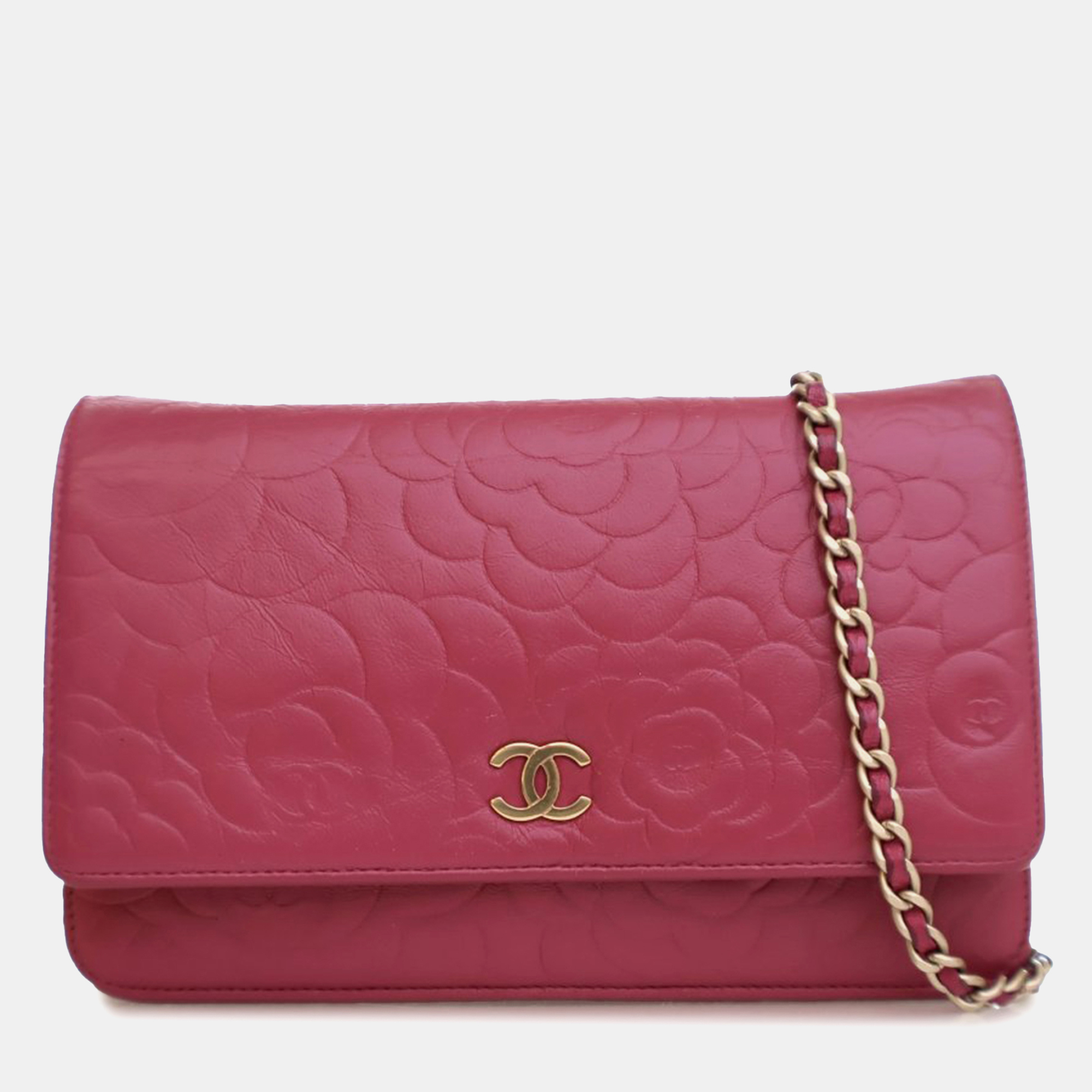 

Chanel Pink Lambskin Embossed Camellia Wallet On Chain