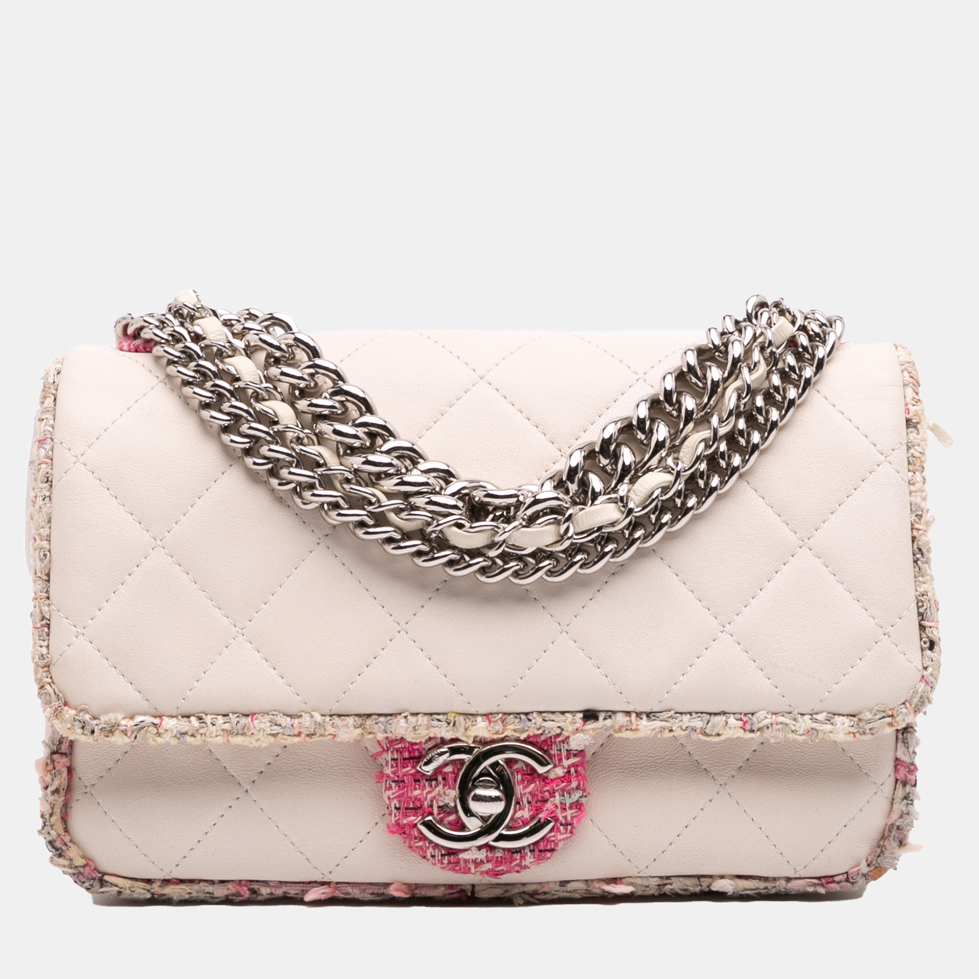 

Chanel White Quilted Lambskin and Tweed Elegant Trim Flap