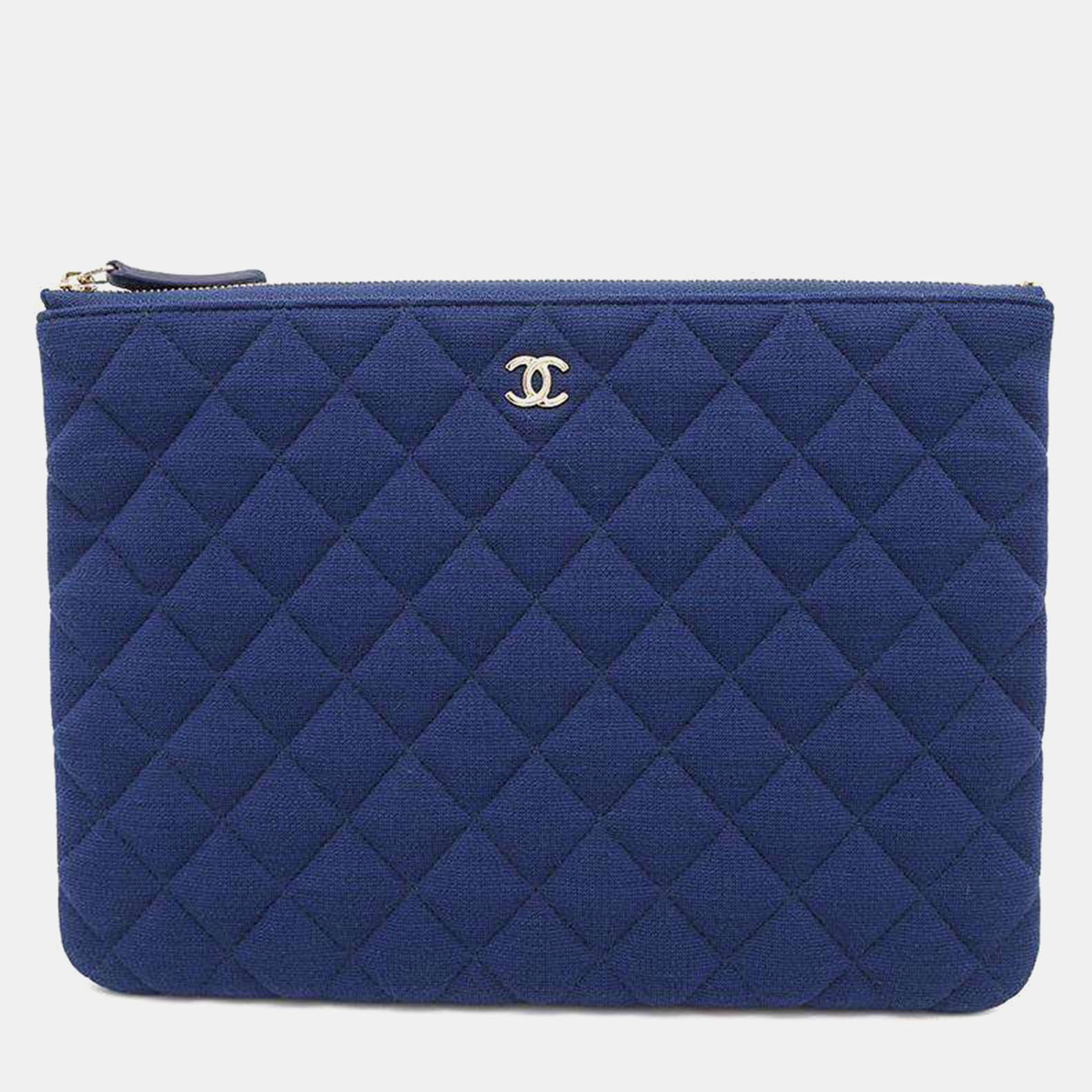 

Chanel Blue Cotton Matelasse Clutch Bag