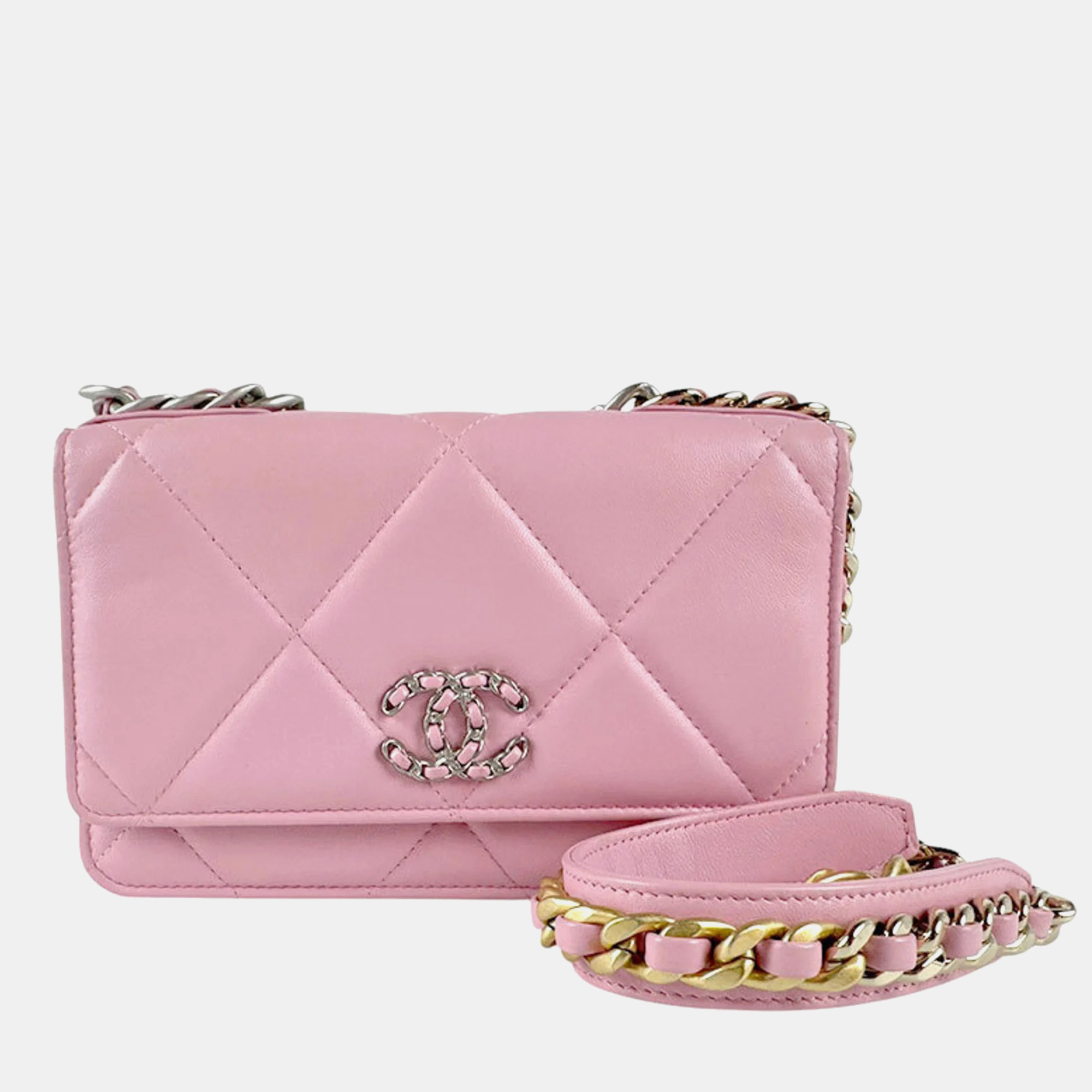 

Chanel Light Pink Silver Gold Leather Chain Wallet