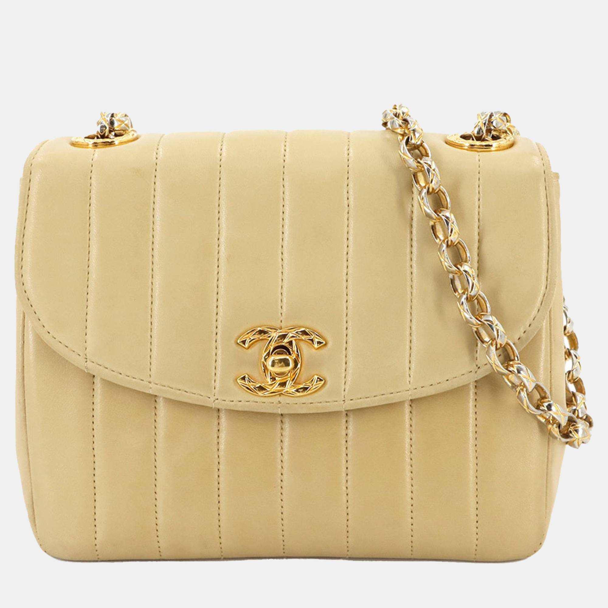 

Chanel Beige Leather Vertical Quilt Chain Shoulder Bag