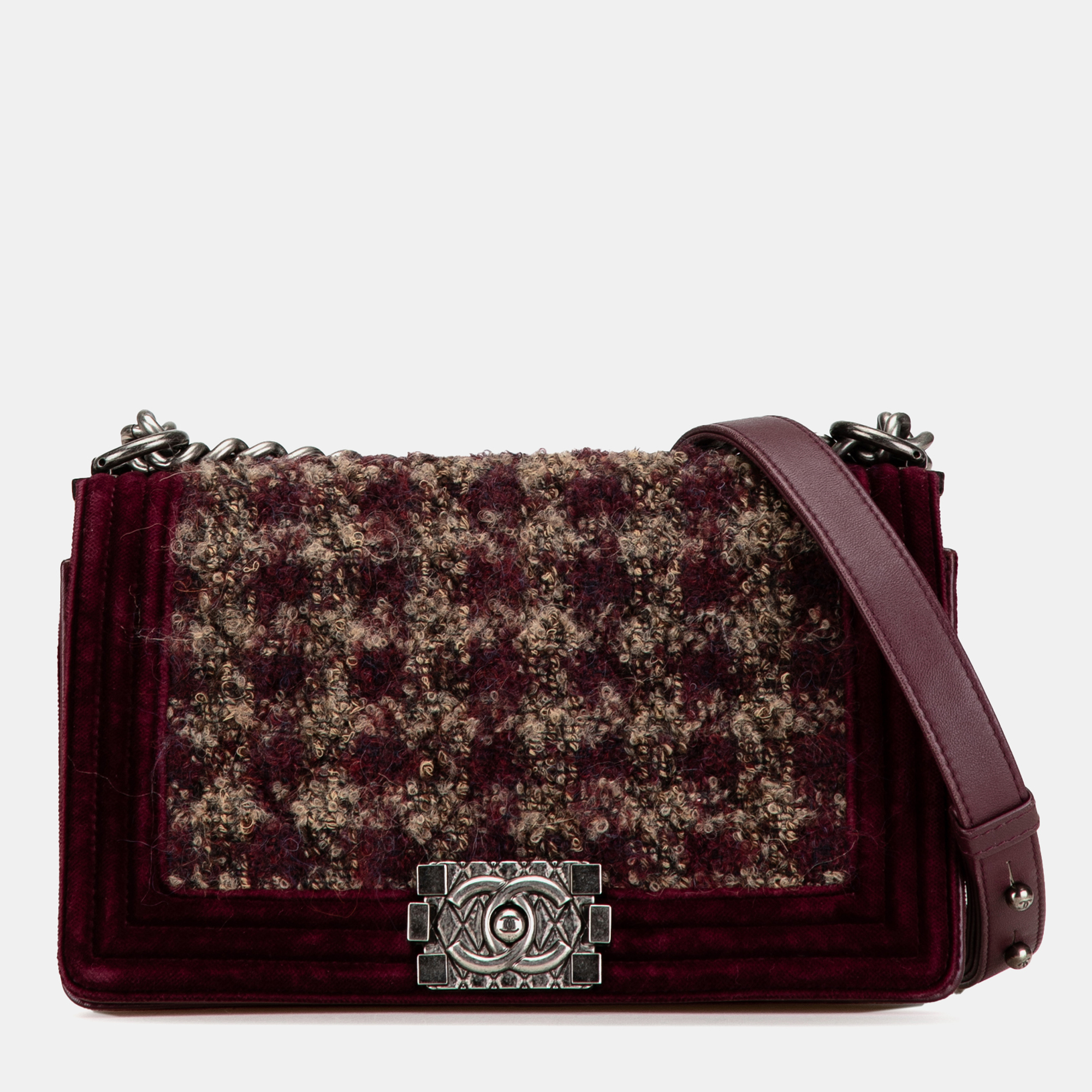 

Chanel Burgundy Old Medium Velvet and Tweed Boy Flap