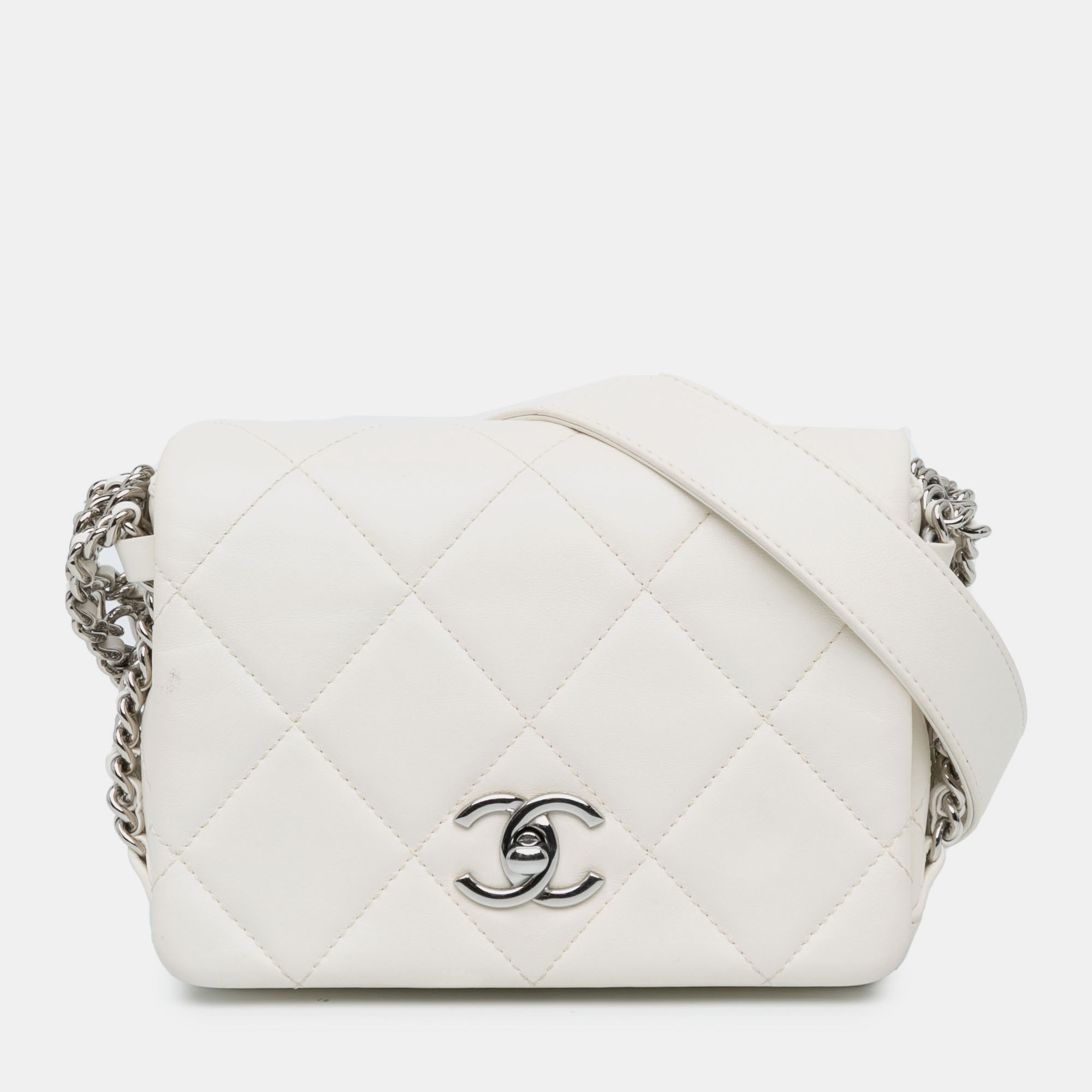 

Chanel White Mini Quilted Lambskin Chain Rows Flap